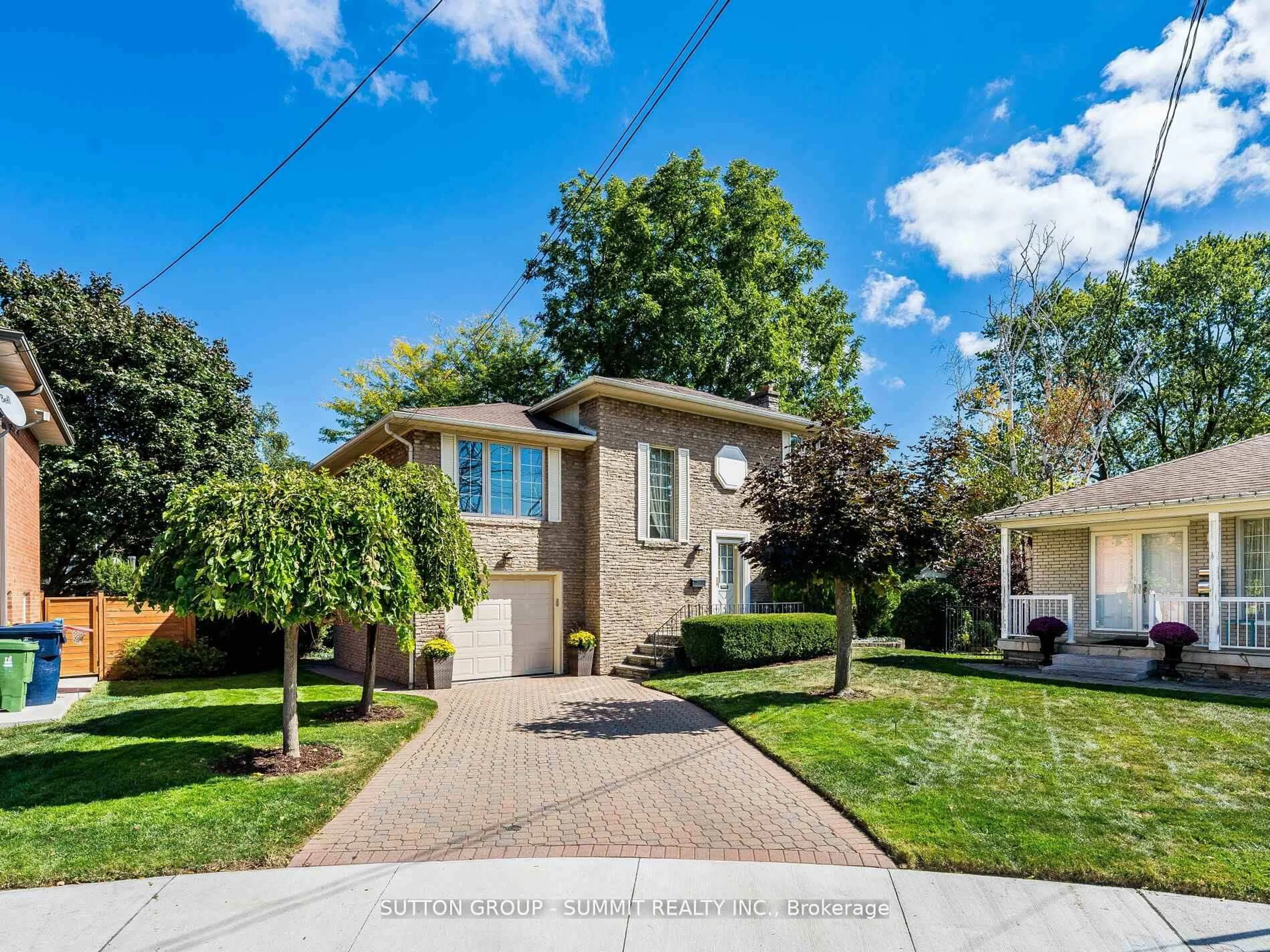 Home with brick exterior material, street for 7 Lochway Crt, Toronto Ontario M9B 4G6