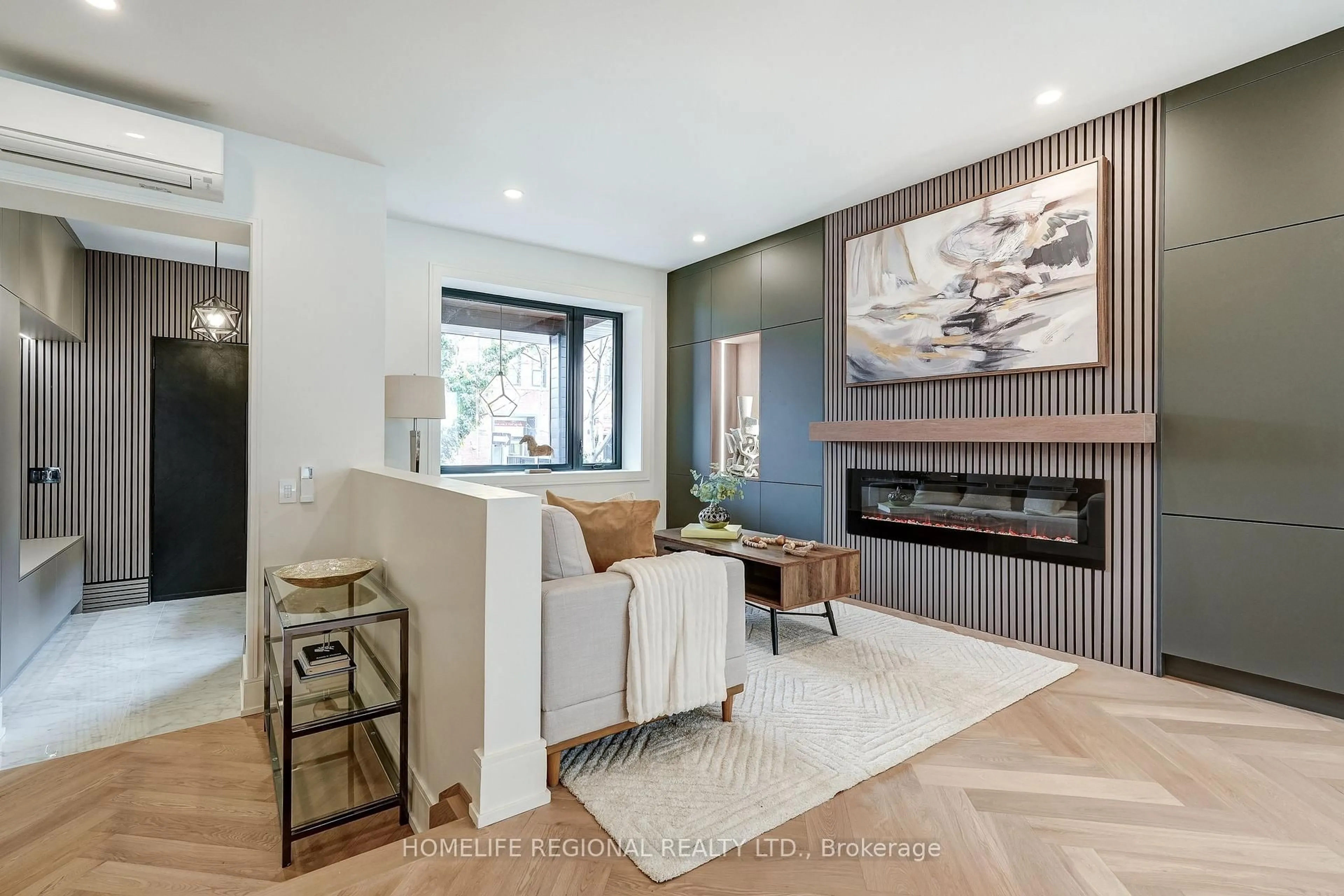 Living room with furniture, unknown for 12 Macdonell Ave, Toronto Ontario M6R 2A2