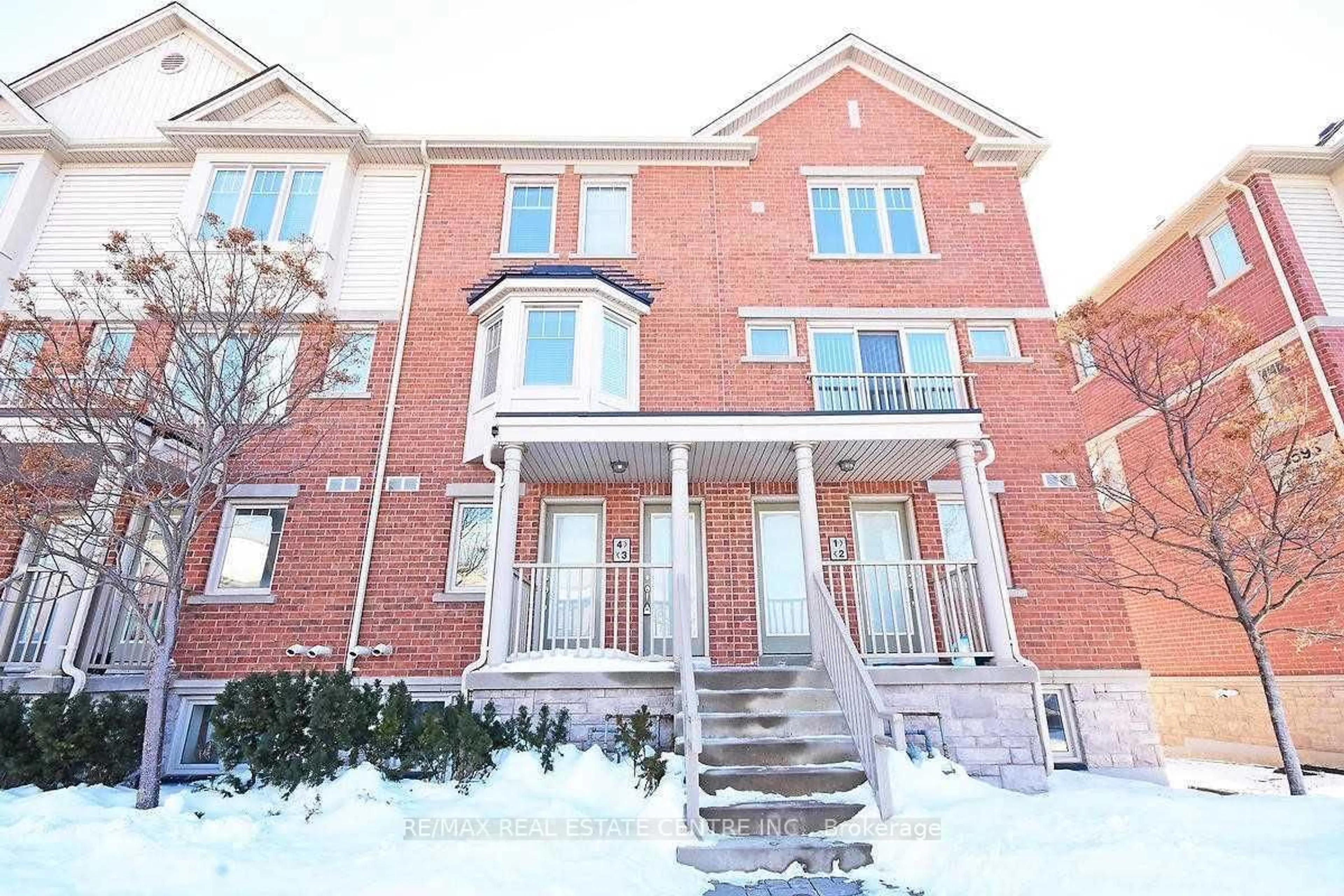 Unknown for 5605 Oscar Peterson Blvd #4, Mississauga Ontario L5M 0T2