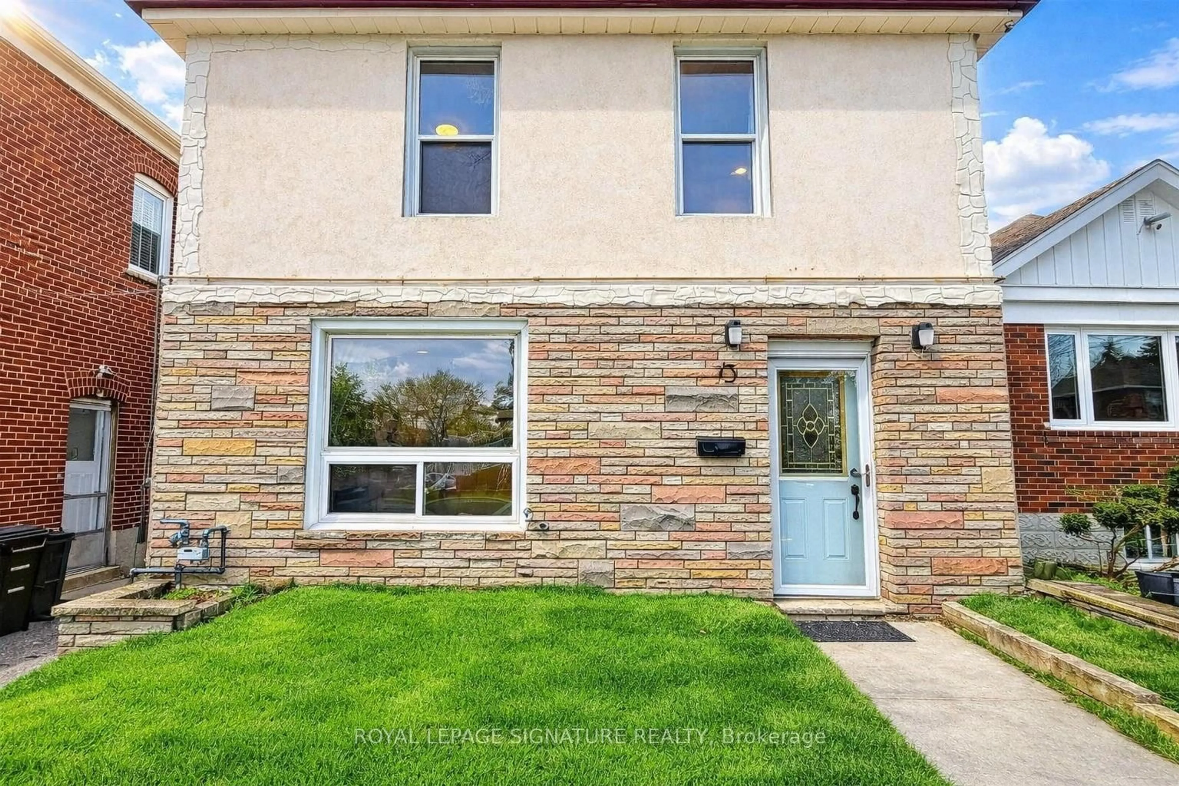 Home with brick exterior material, unknown for 73 Buttonwood Ave, Toronto Ontario M6M 2H9