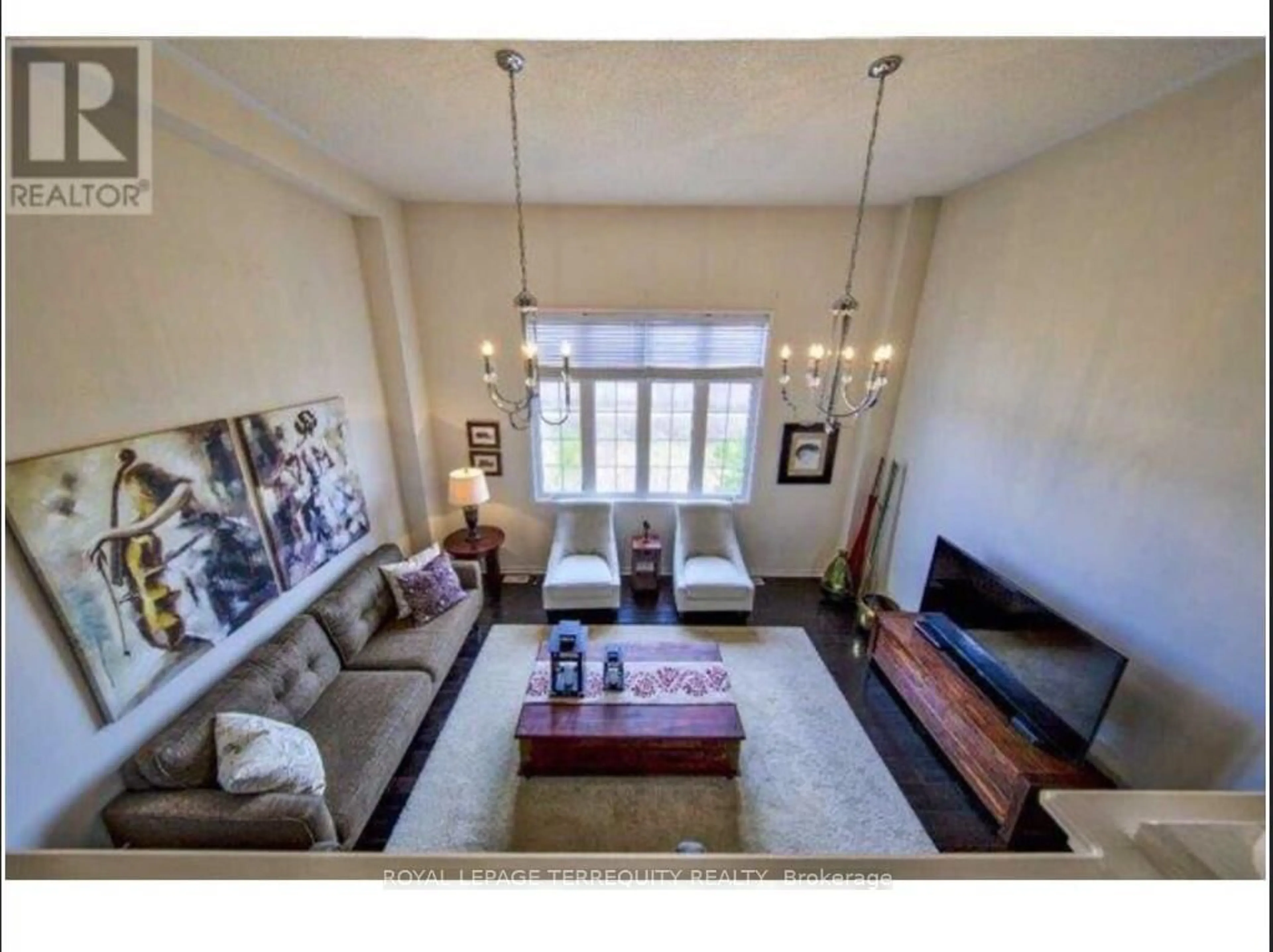 Living room with furniture, unknown for 2171 Fiddlers Way #39, Oakville Ontario L6M 0R9