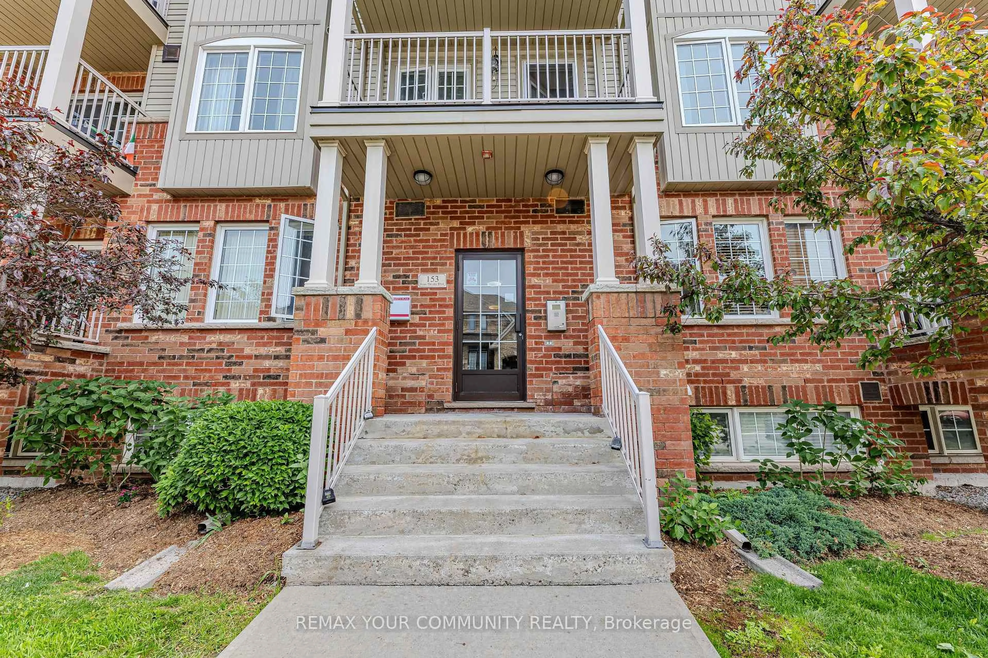 Unknown for 153 Isaac Devins Blvd #2, Toronto Ontario M9M 0C5