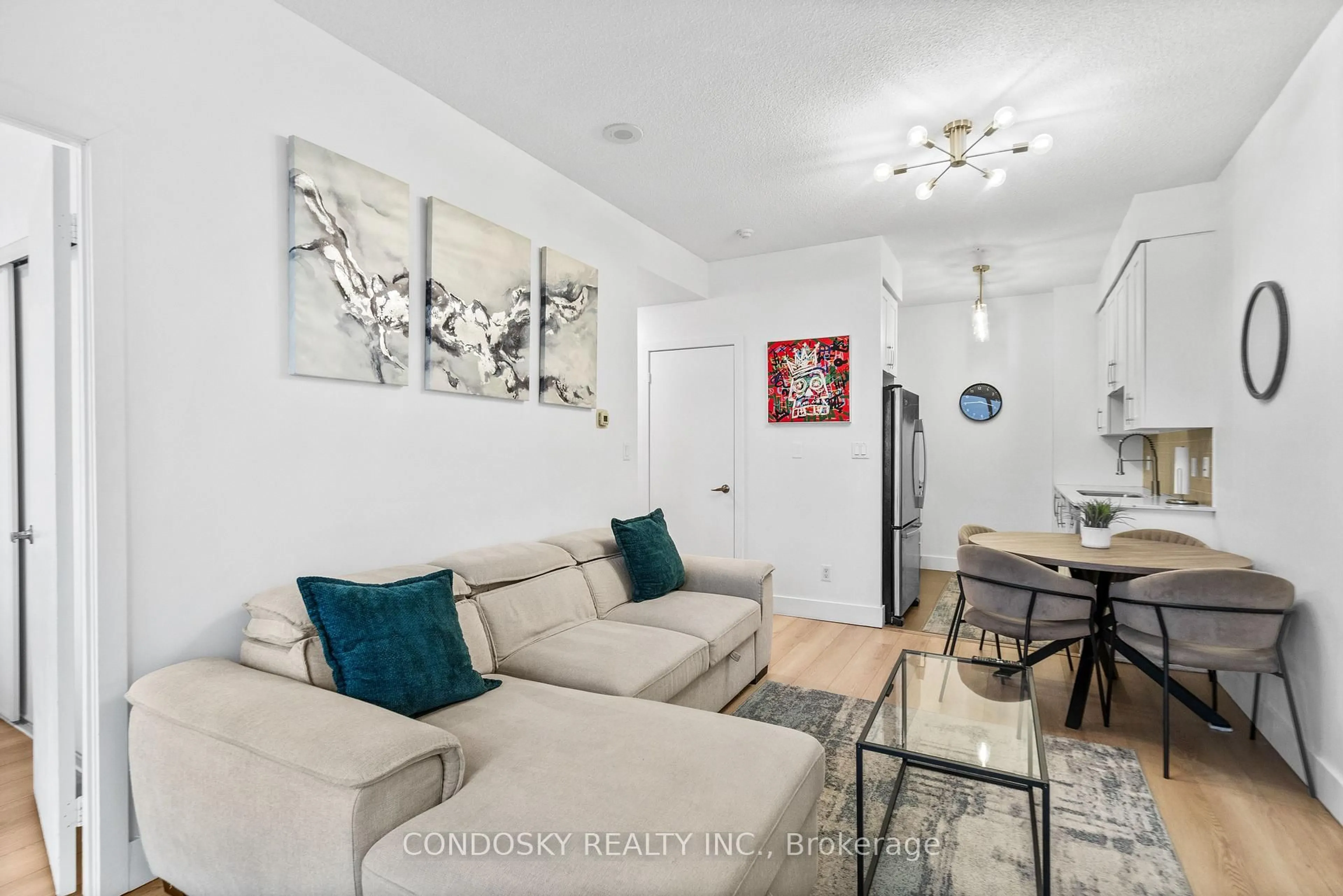 Living room with furniture, unknown for 4070 Confederation Pkwy #2506, Mississauga Ontario L5B 0E9