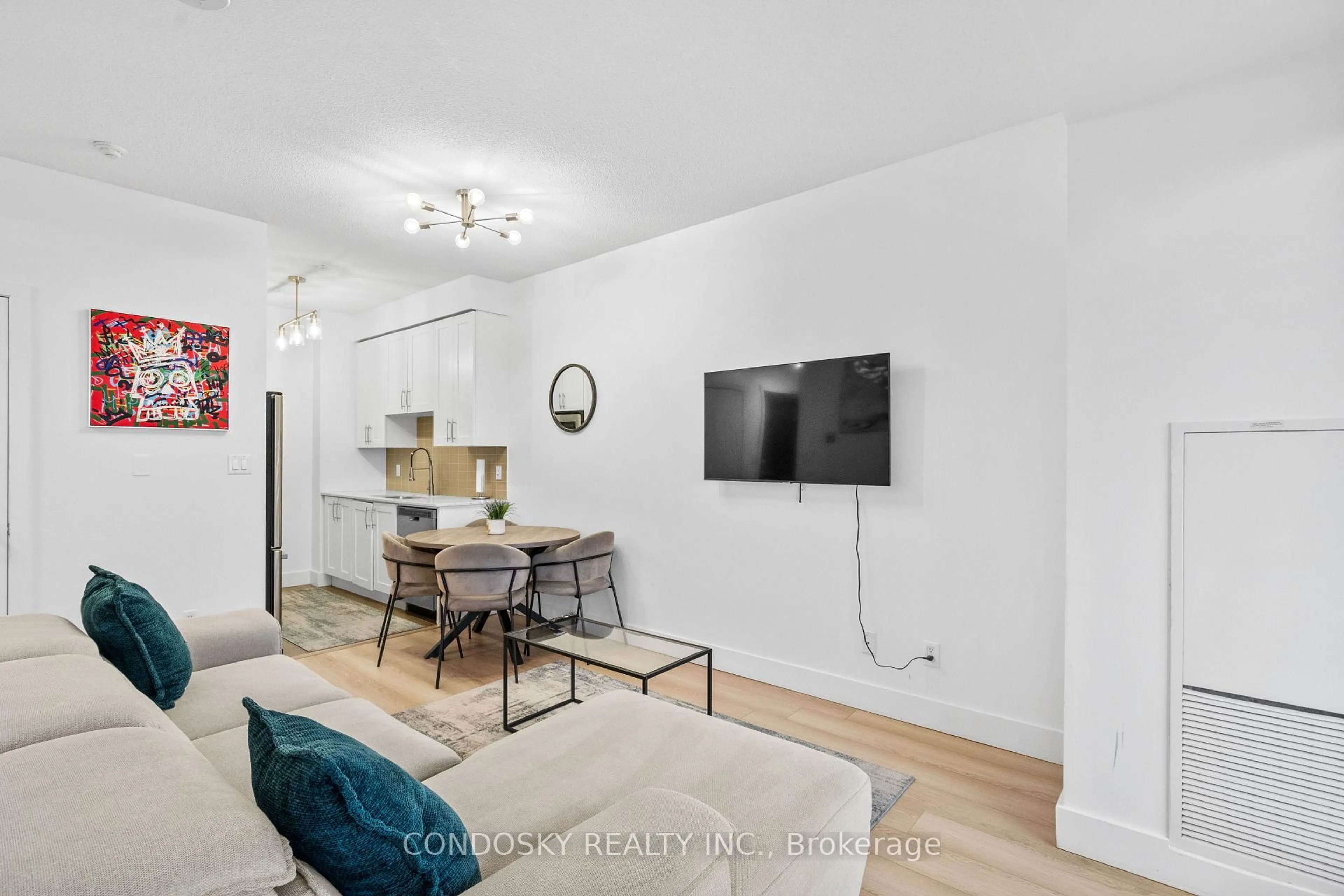 Living room with furniture, unknown for 4070 Confederation Pkwy #2506, Mississauga Ontario L5B 0E9