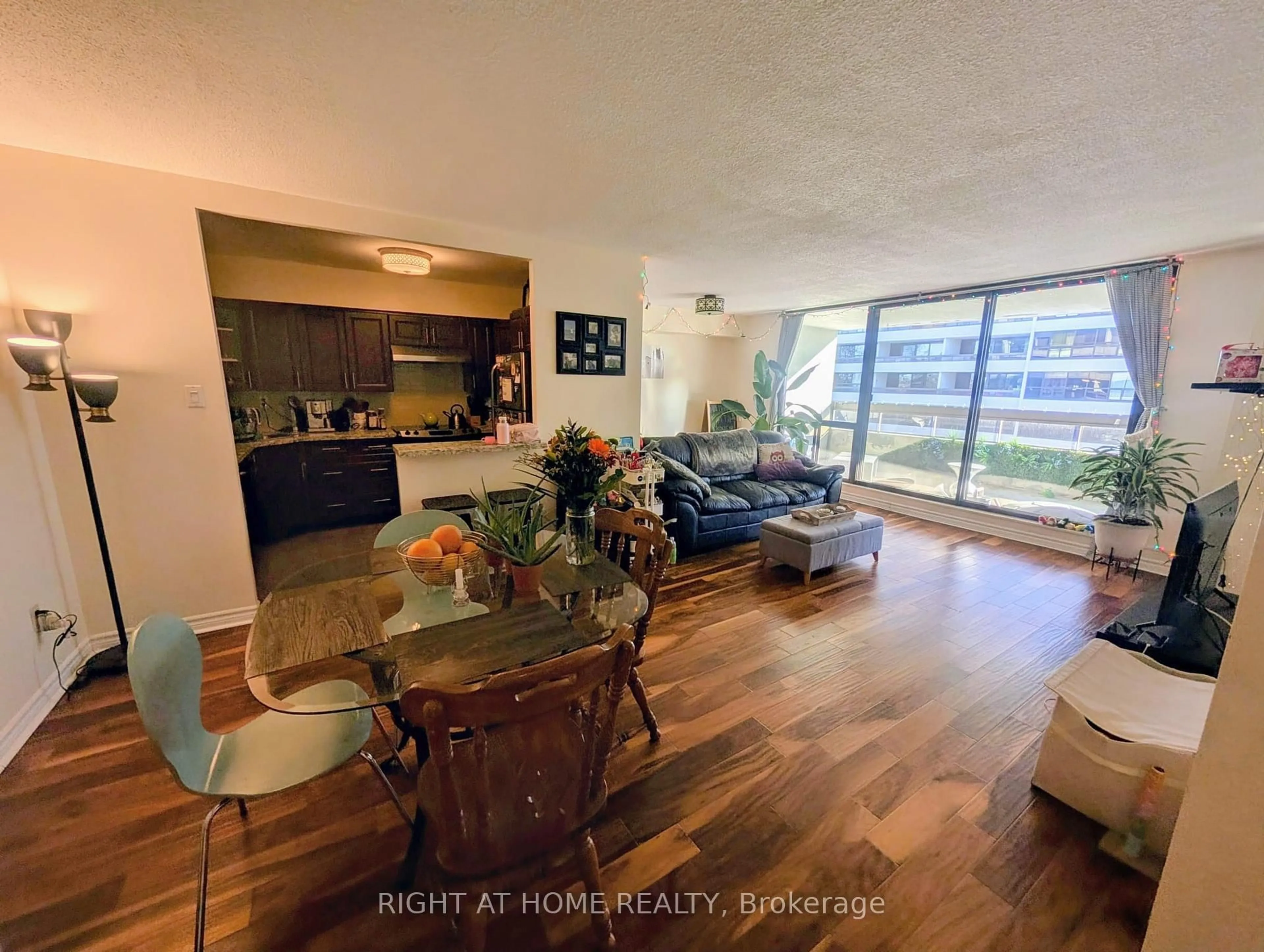 Living room with furniture, unknown for 80 Quebec Ave #607, Toronto Ontario M6P 4B7