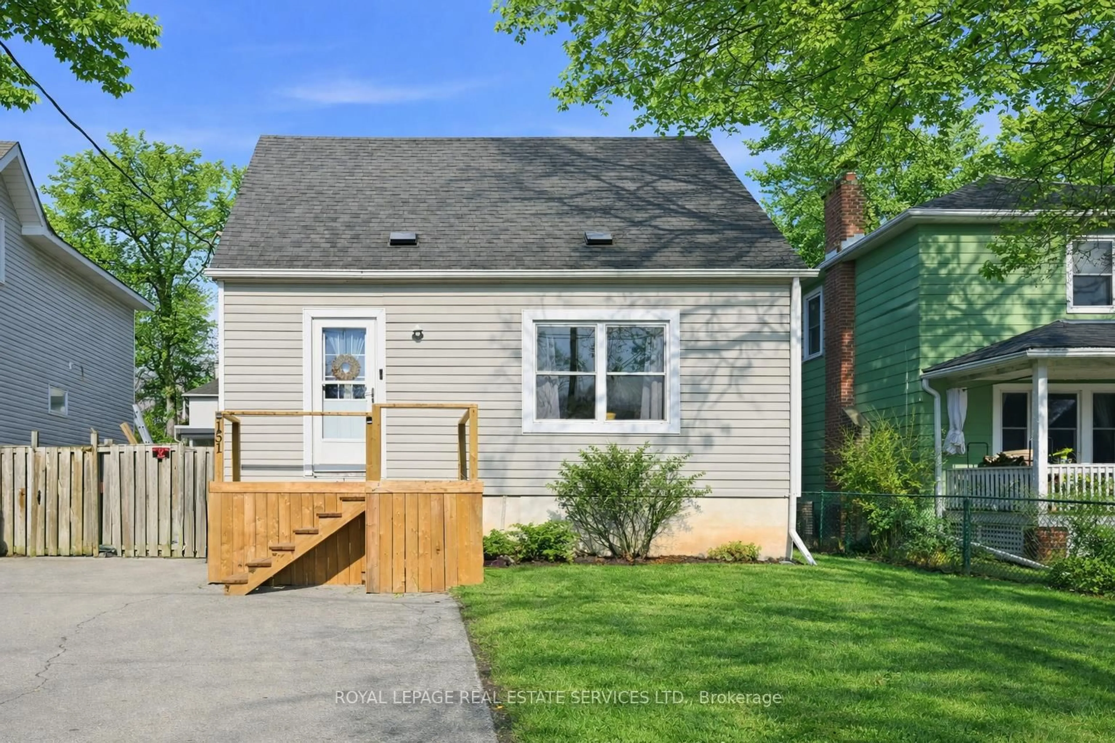 Unknown for 151 Westside Dr, Oakville Ontario L6K 1P2