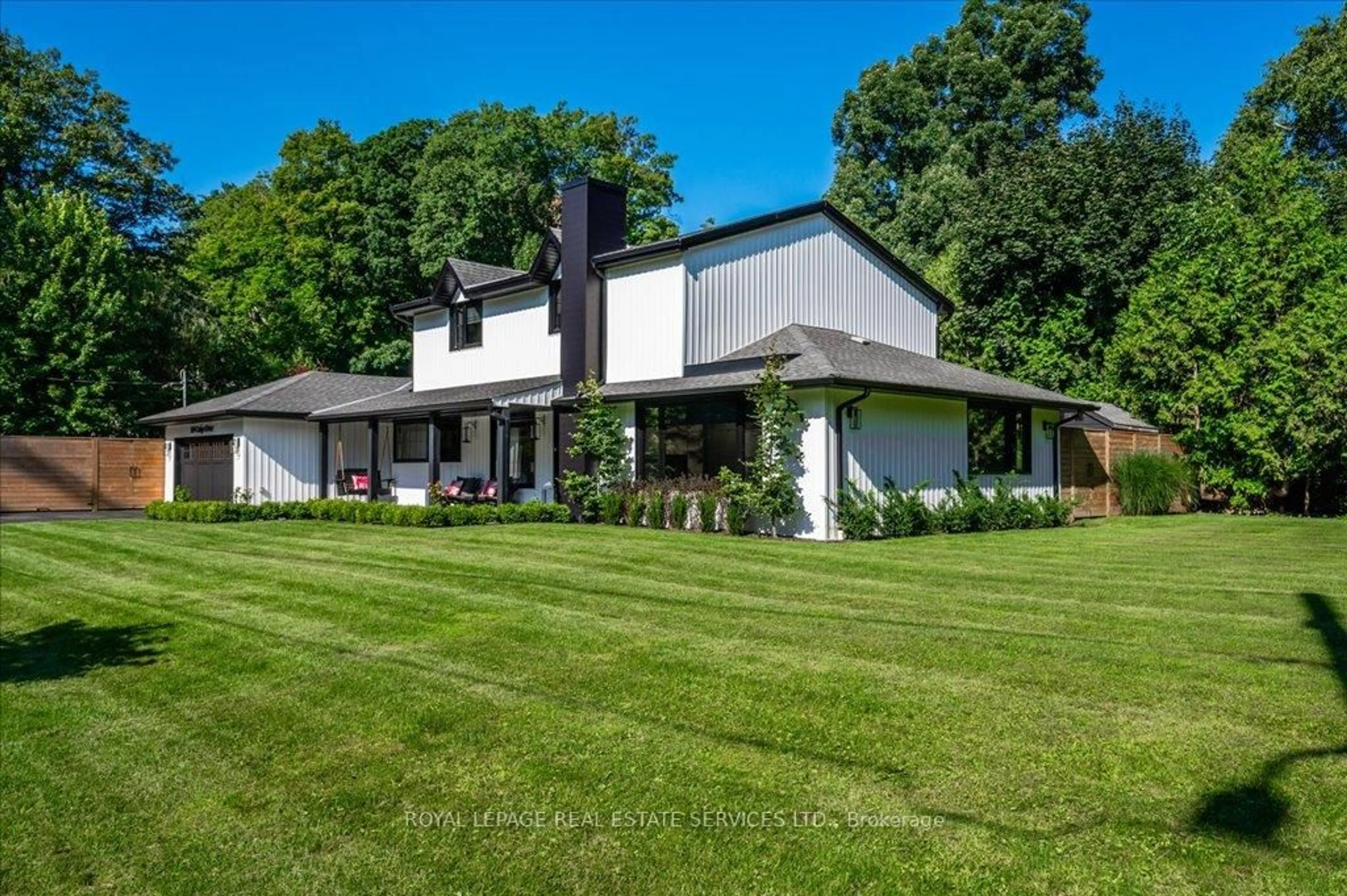 Unknown for 169 Oakes Dr, Mississauga Ontario L5G 3M2