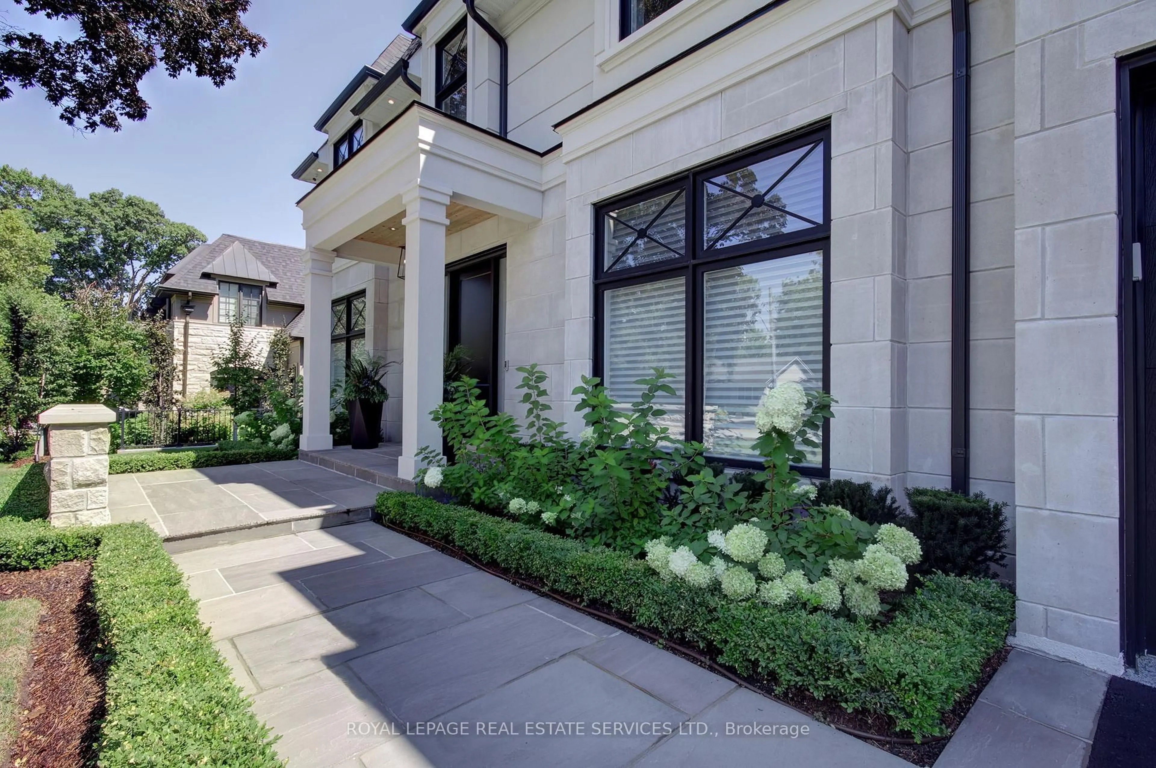 Home with brick exterior material, street for 1504 Warren Dr, Oakville Ontario L6J 1W8