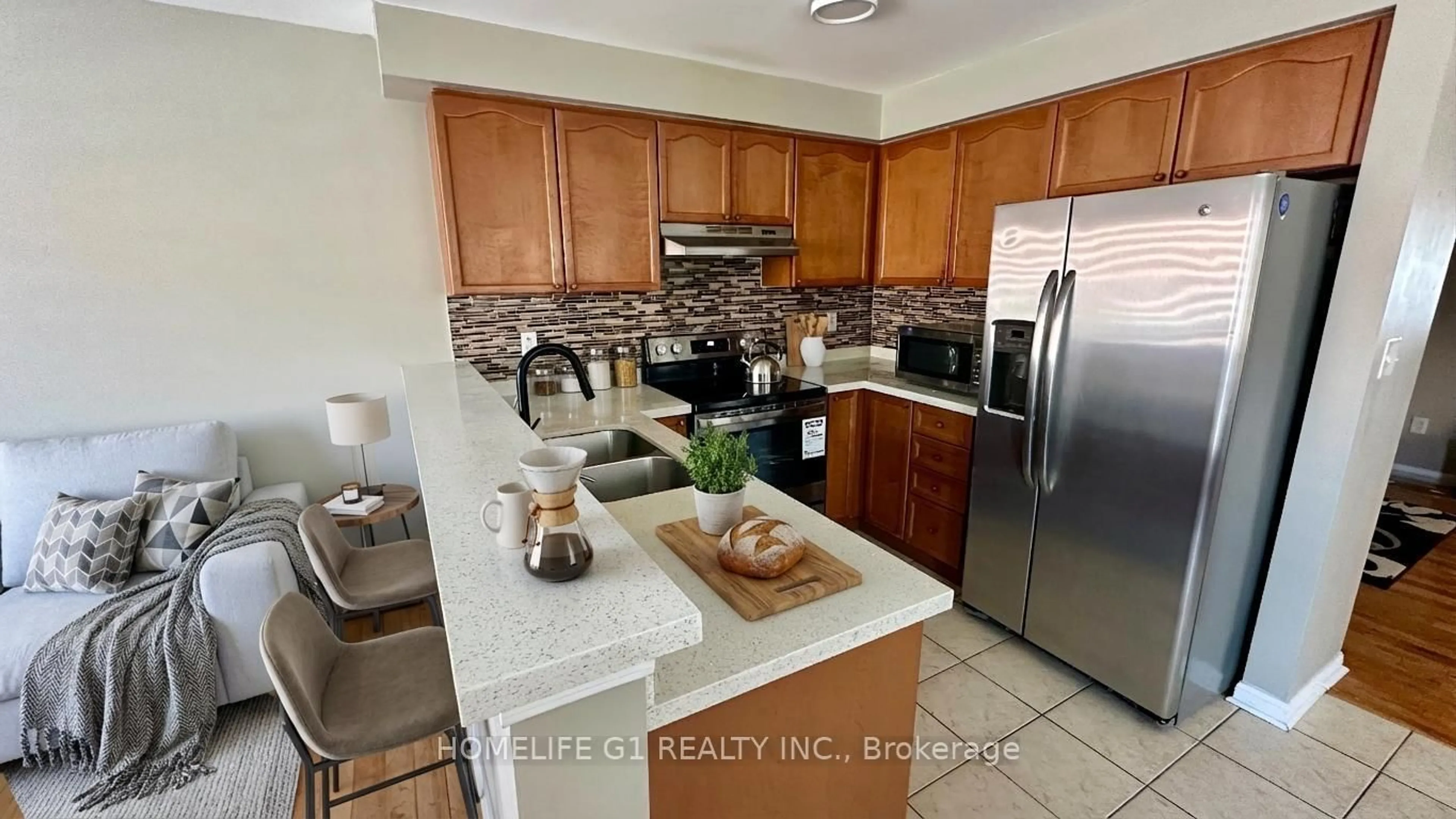 Unknown for 49 Eastway St, Brampton Ontario L6S 6L9