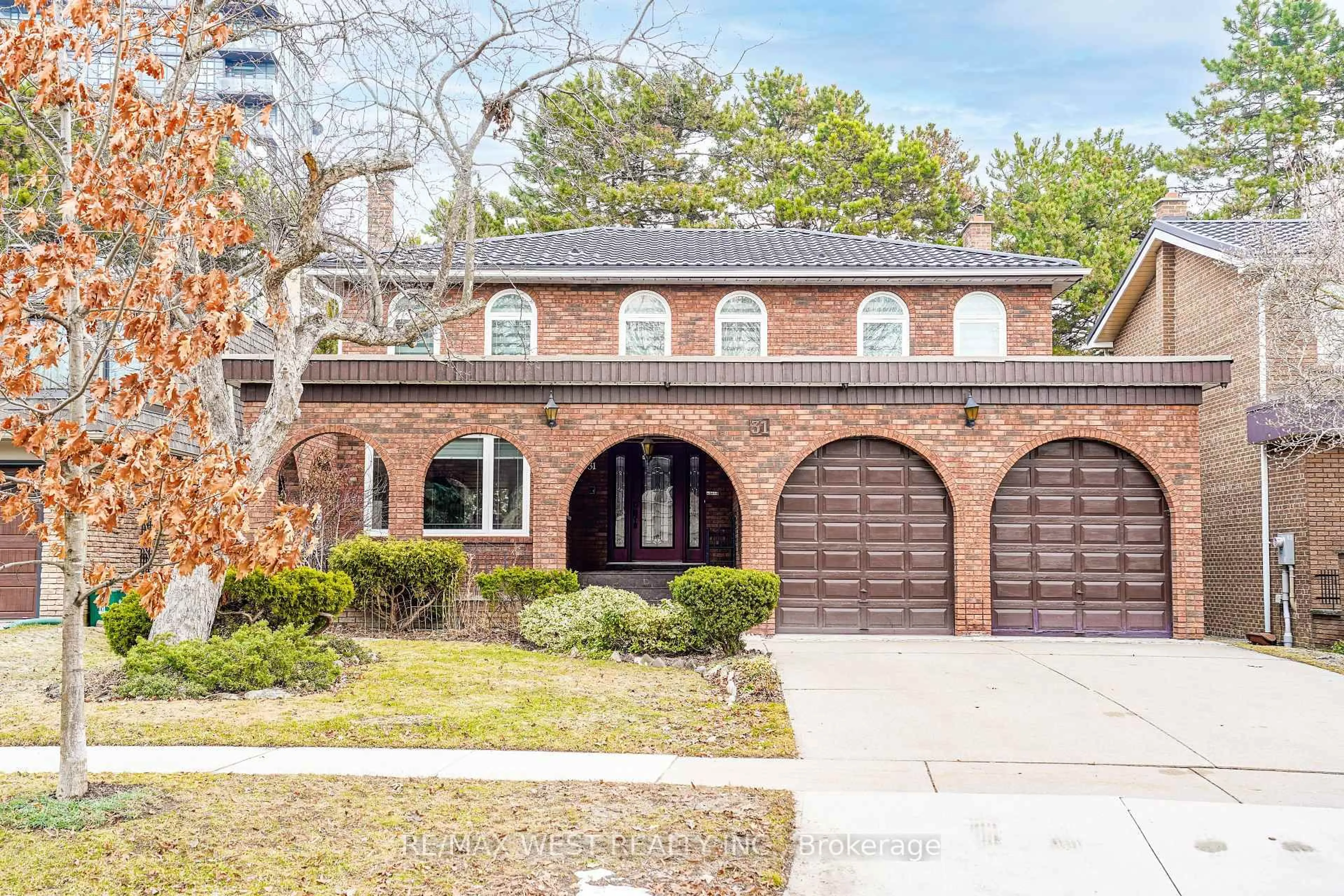 Home with brick exterior material, street for 31 Canterbury Cres, Toronto Ontario M9A 5A4