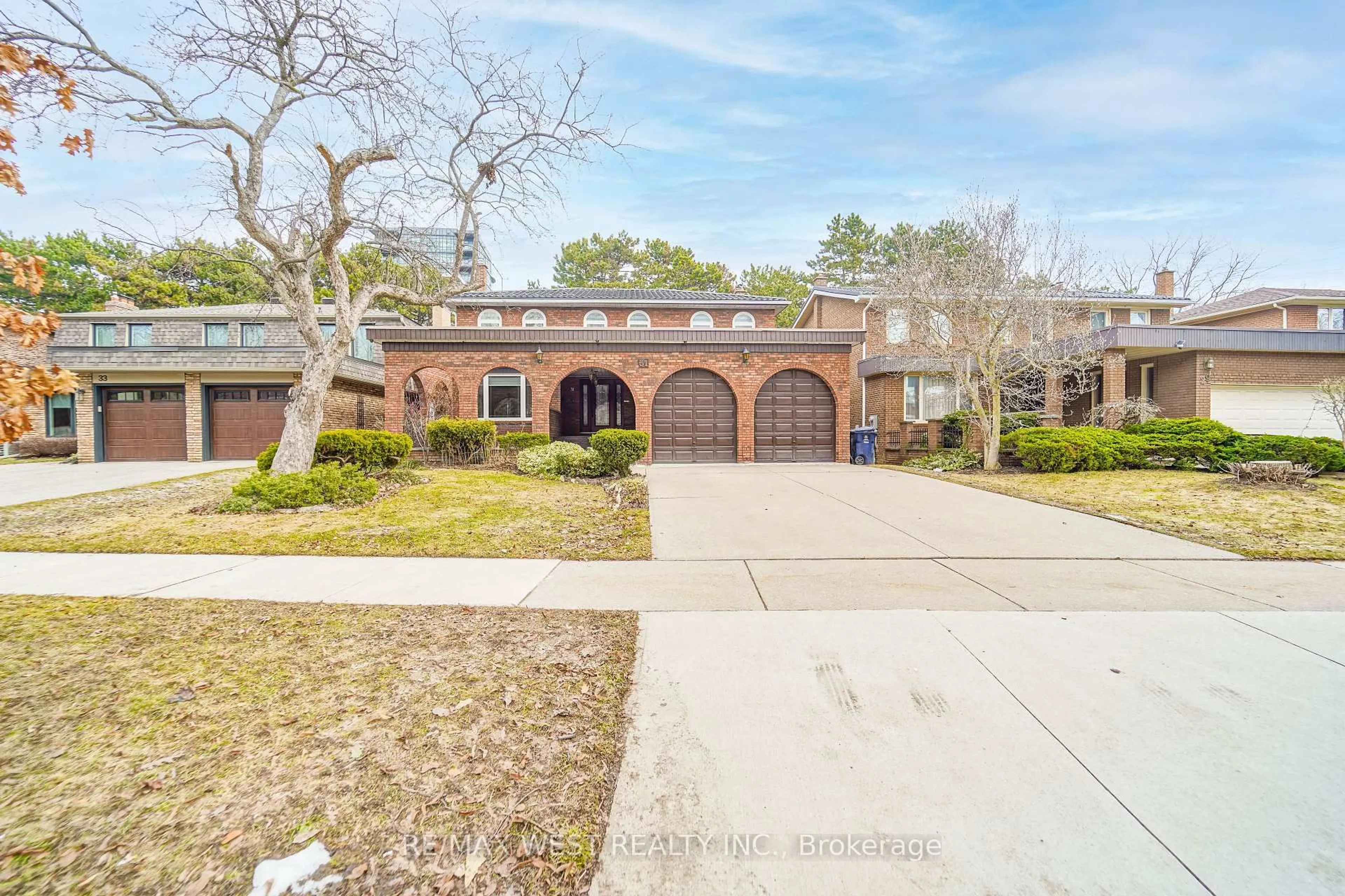 Home with brick exterior material, street for 31 Canterbury Cres, Toronto Ontario M9A 5A4