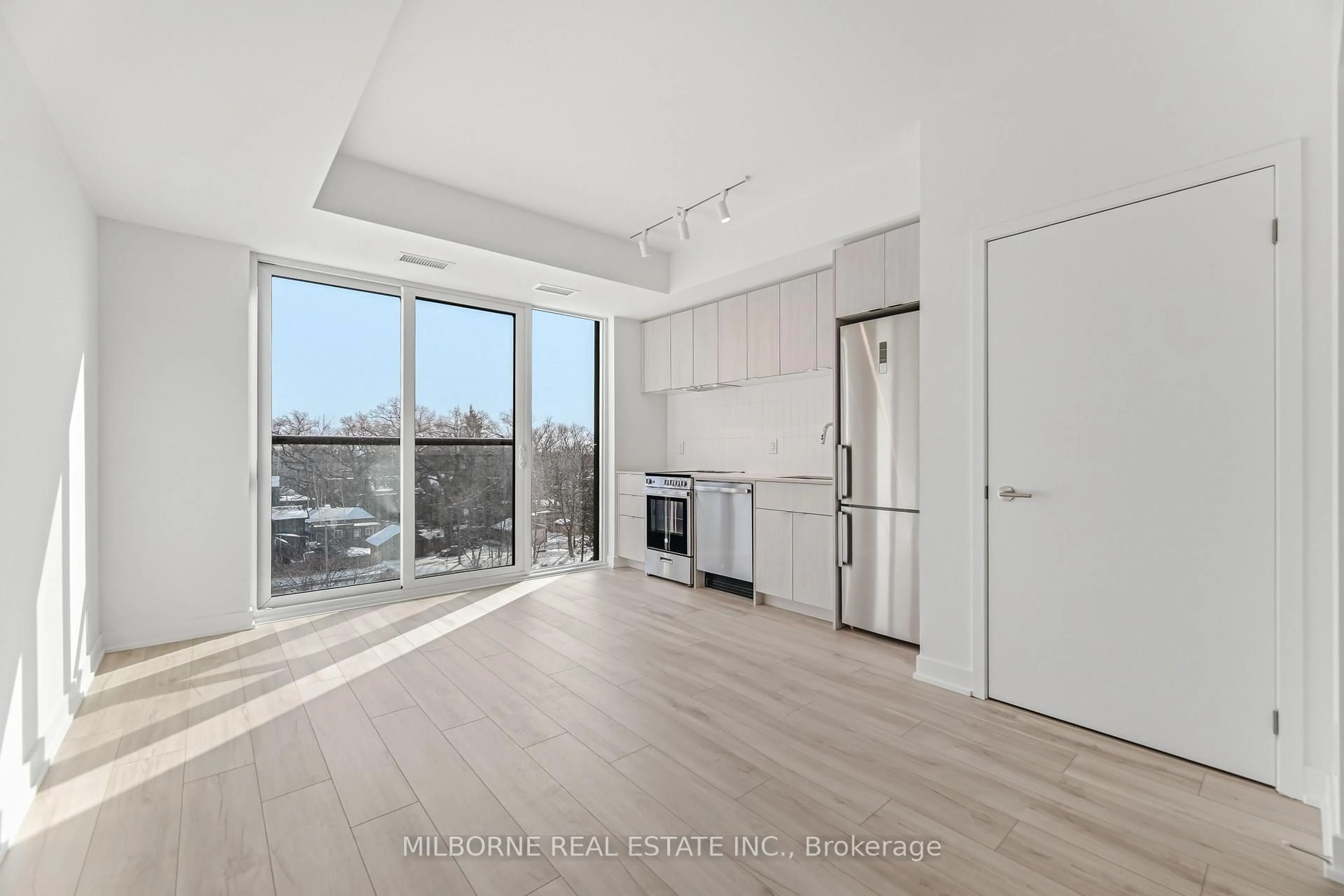 Open concept kitchen, unknown for 1660 Bloor St #508, Toronto Ontario M6P 1A8
