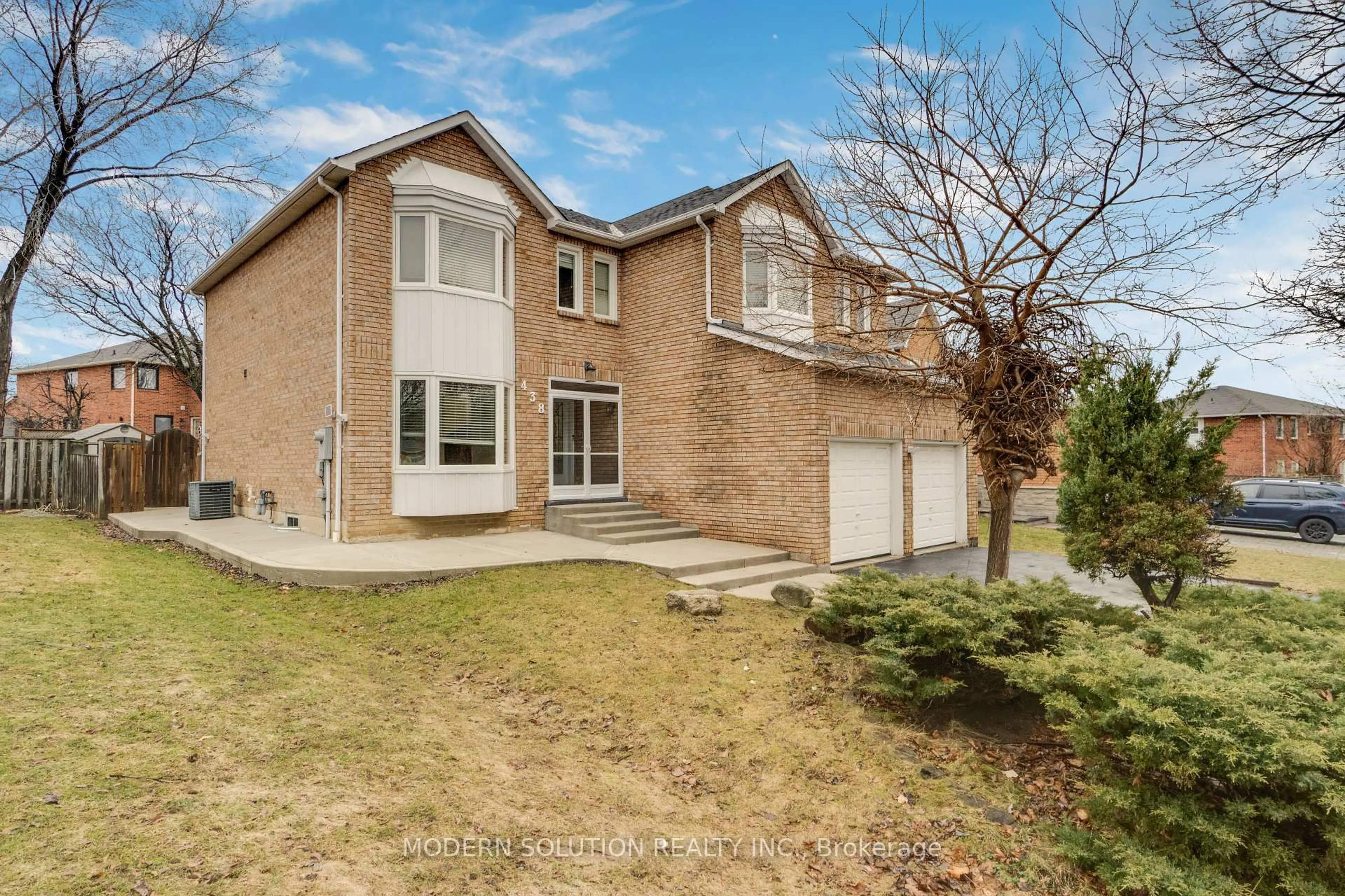 Home with brick exterior material, street for 438 Ojibway Tr, Mississauga Ontario L4Z 3B5