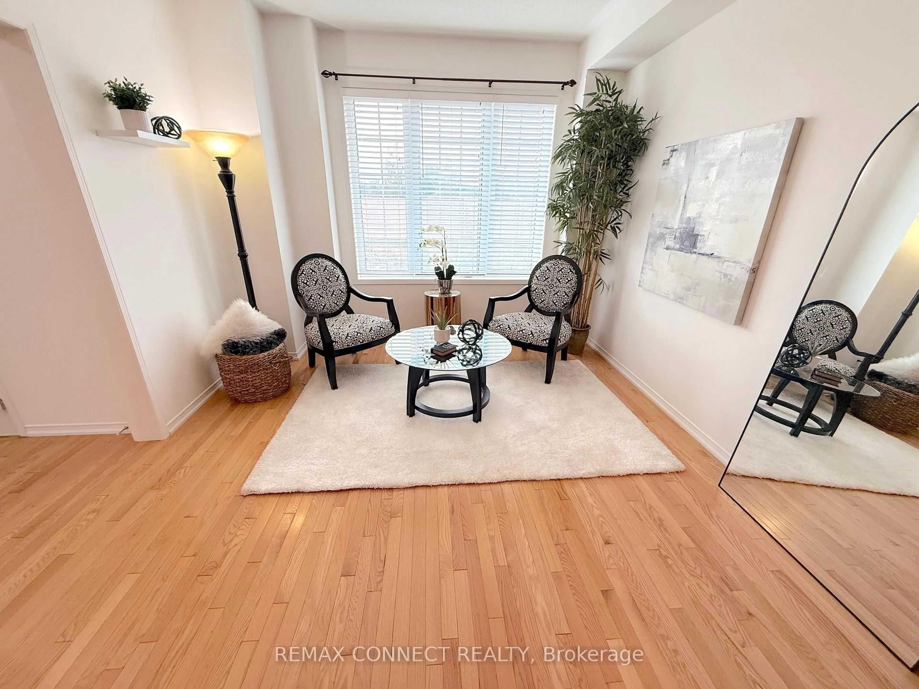 Unknown for 174 Sussexvale Dr, Brampton Ontario L6R 3R1