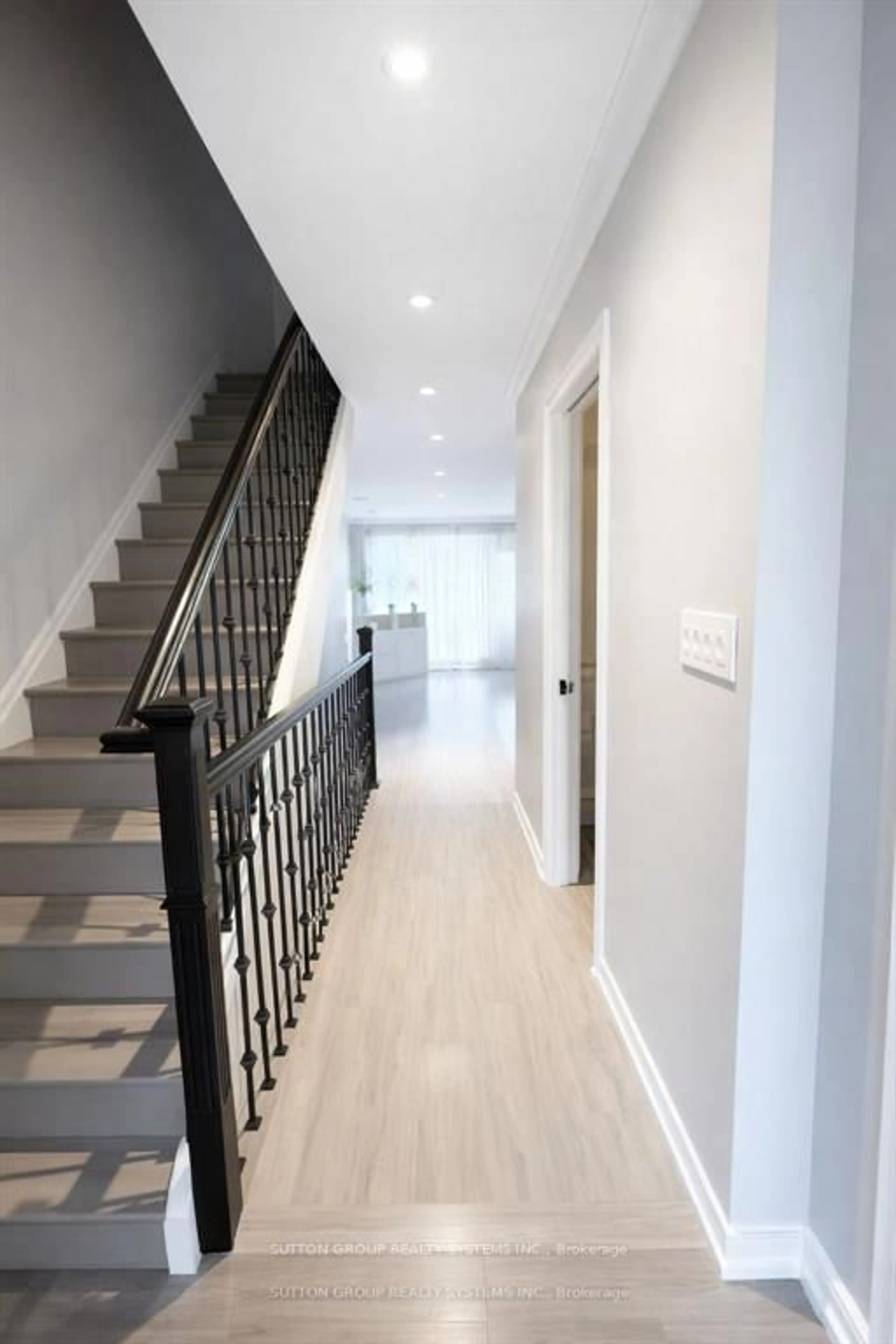 Unknown for 215 Mississauga Valley Blvd #68, Mississauga Ontario L5A 1Y7