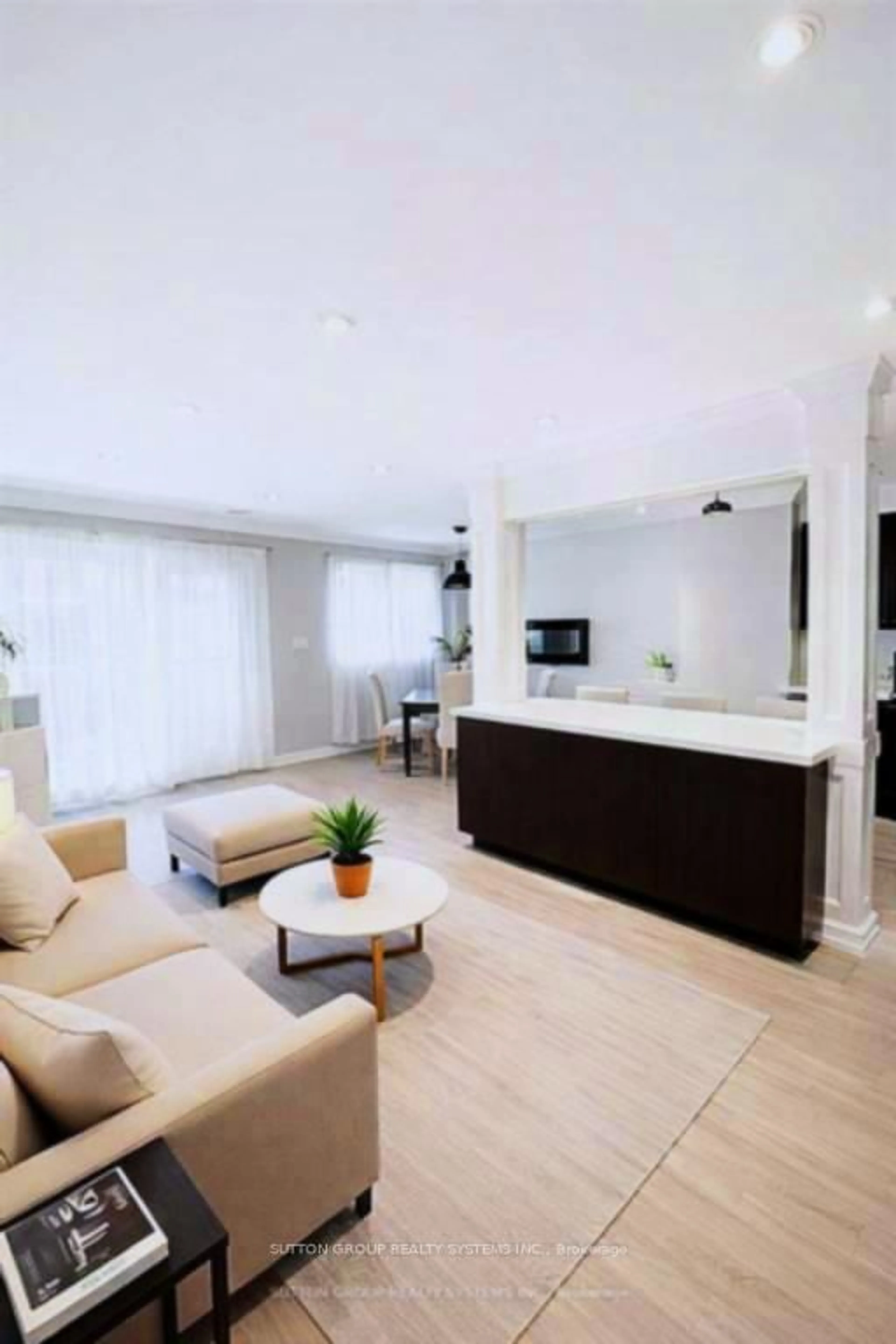 Living room with furniture, unknown for 215 Mississauga Valley Blvd #68, Mississauga Ontario L5A 1Y7