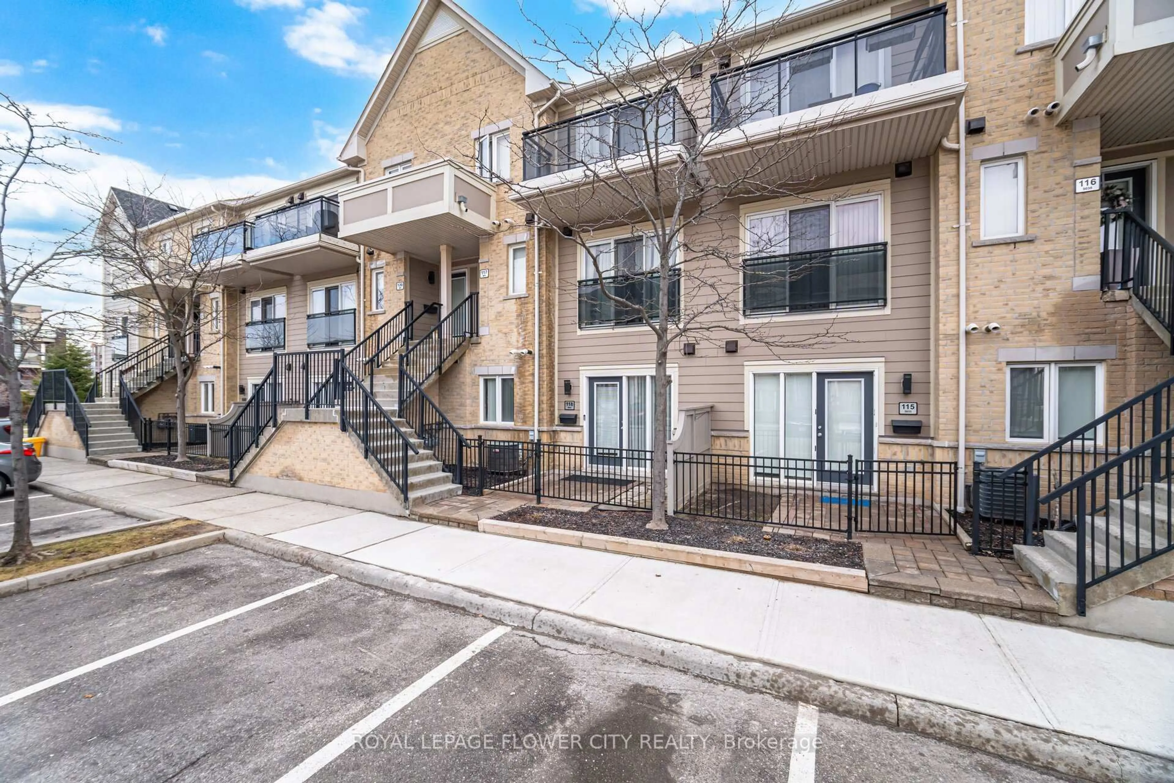 Unknown for 5035 Oscar Peterson Blvd #118, Mississauga Ontario L5M 0P4