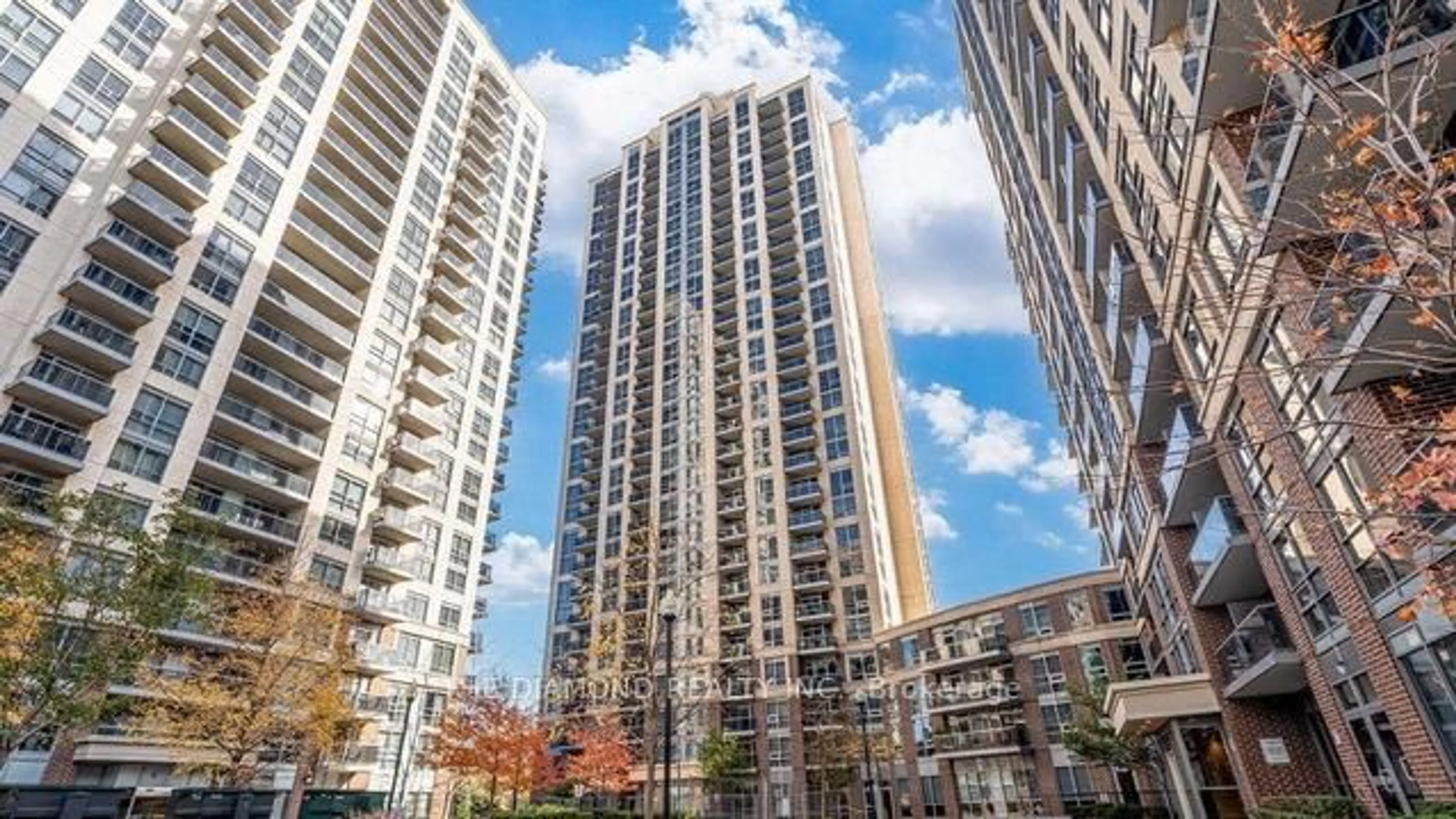 Unknown for 3 Michael Power Pl #2501, Toronto Ontario M9A 0A2