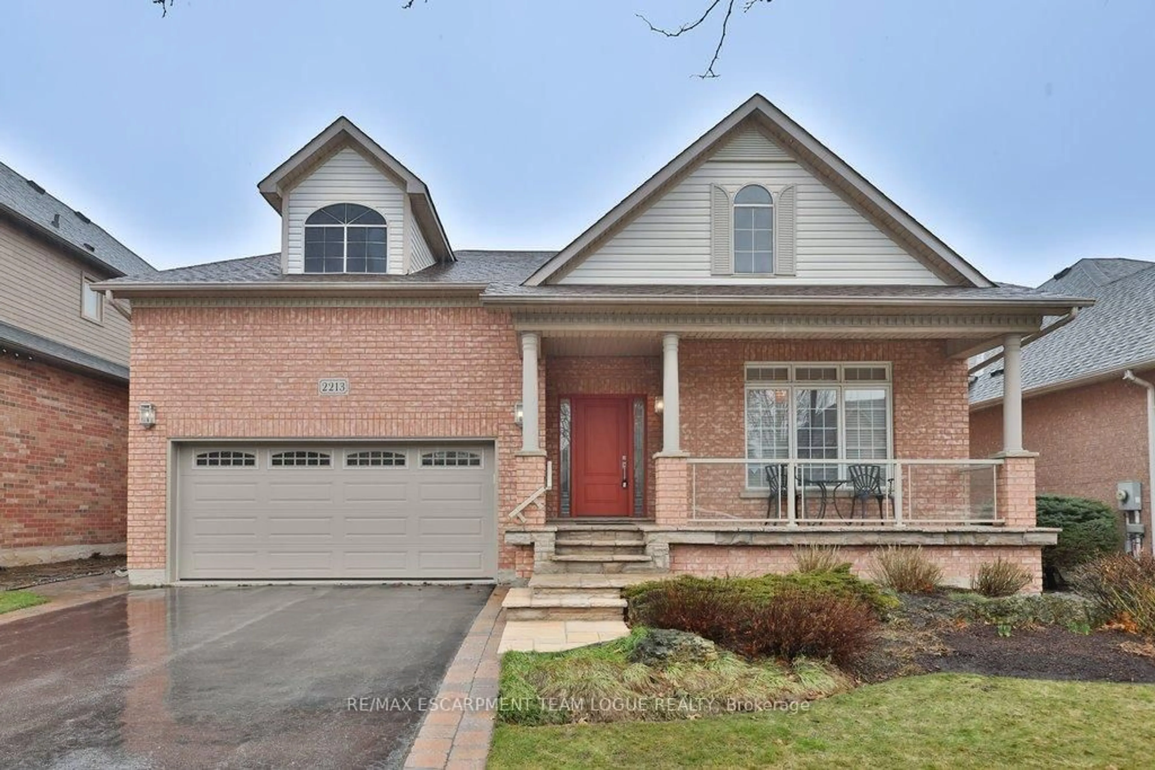Home with brick exterior material, street for 2213 SNEAD Rd, Burlington Ontario L7M 4X2