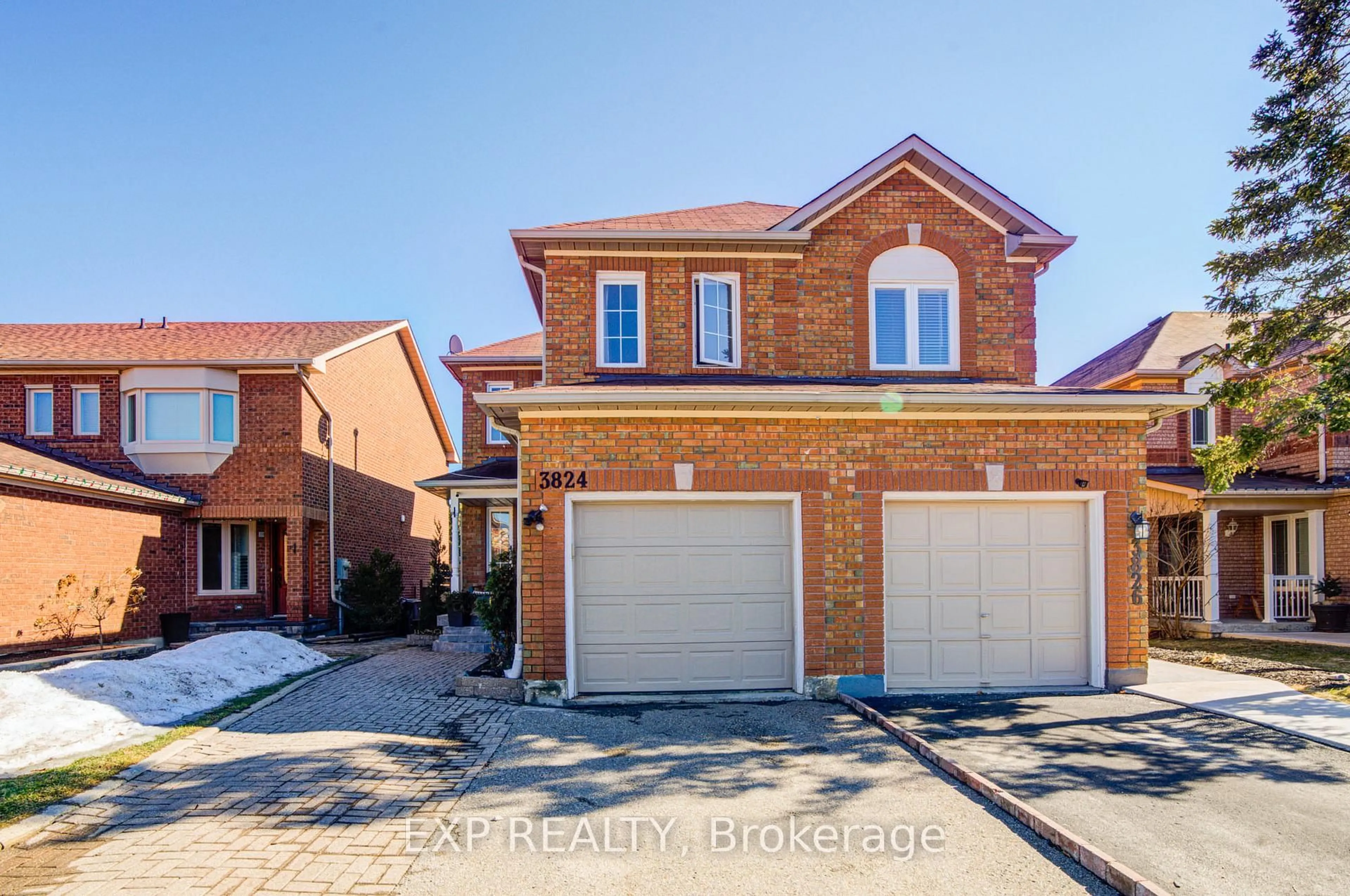 Home with brick exterior material, street for 3824 Allcroft Rd, Mississauga Ontario L5N 6V6