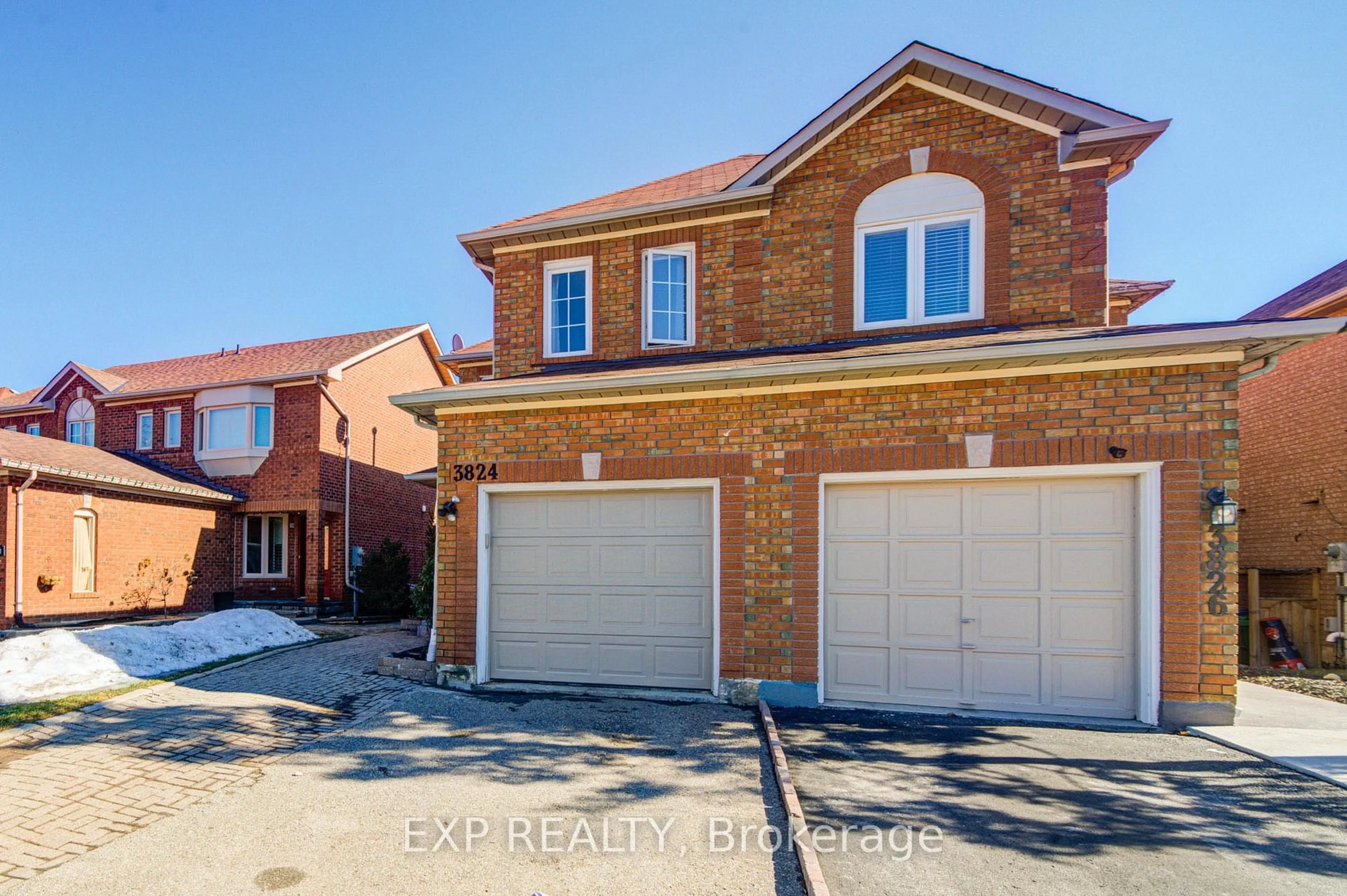 Home with brick exterior material, street for 3824 Allcroft Rd, Mississauga Ontario L5N 6V6