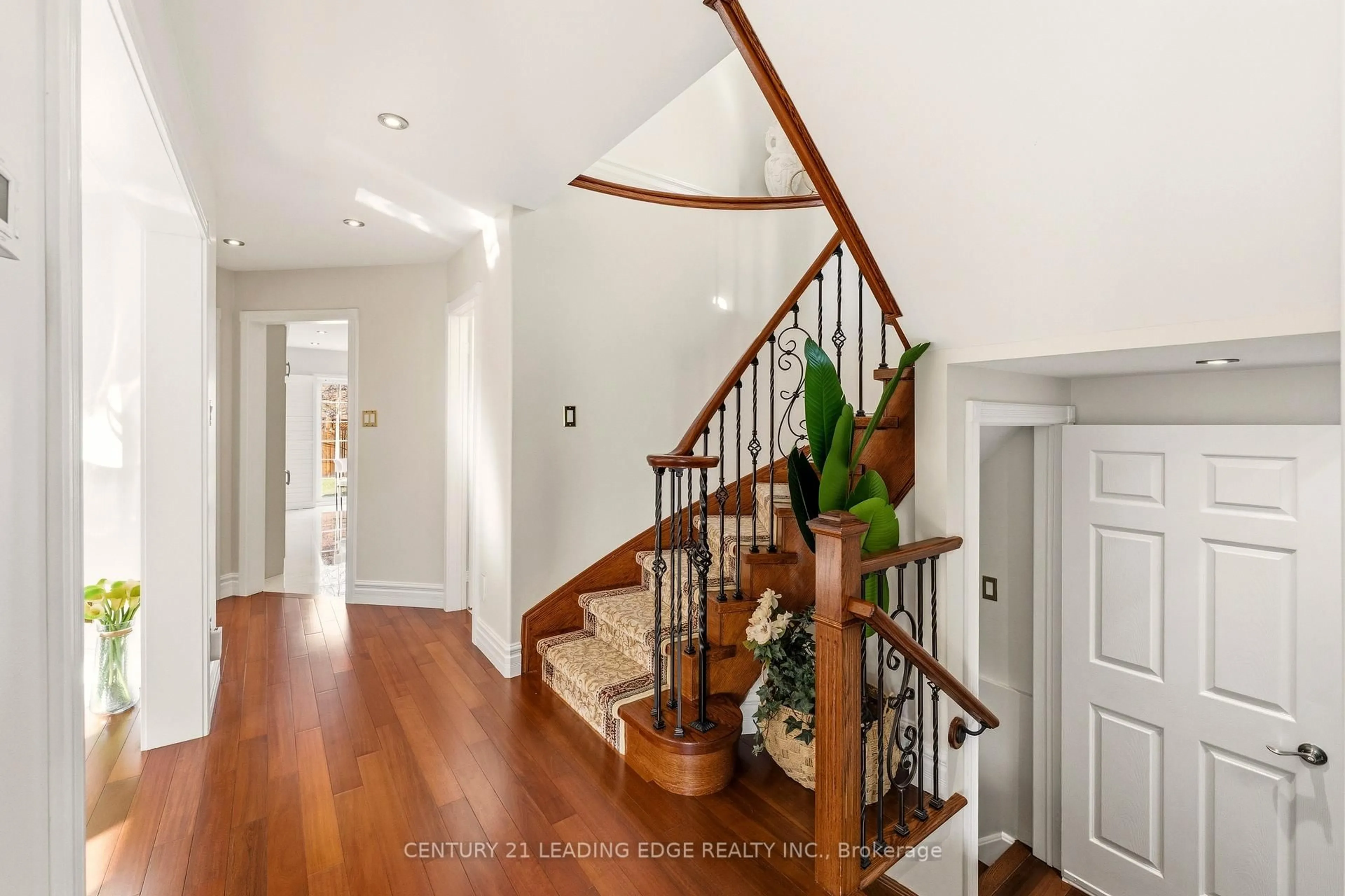 Unknown for 3295 CoralBean Pl, Mississauga Ontario L5N 6X8