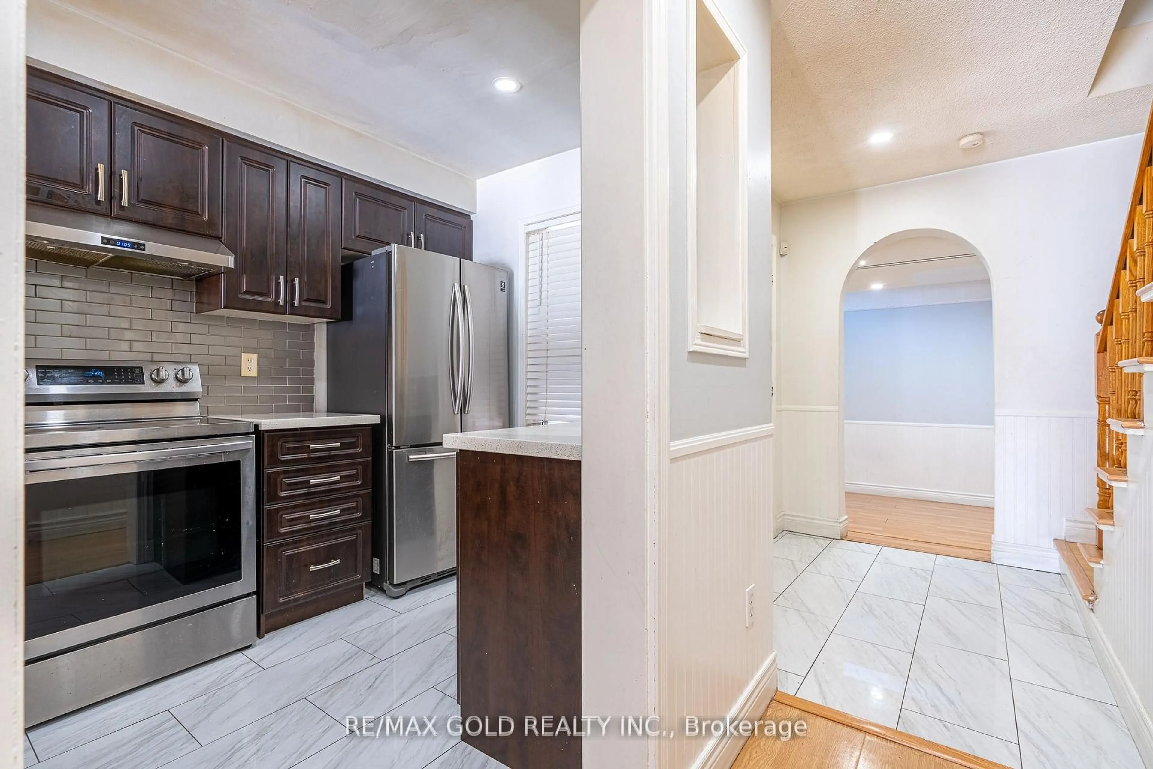 Unknown for 25 Clover Bloom Rd, Brampton Ontario L6R 1R8