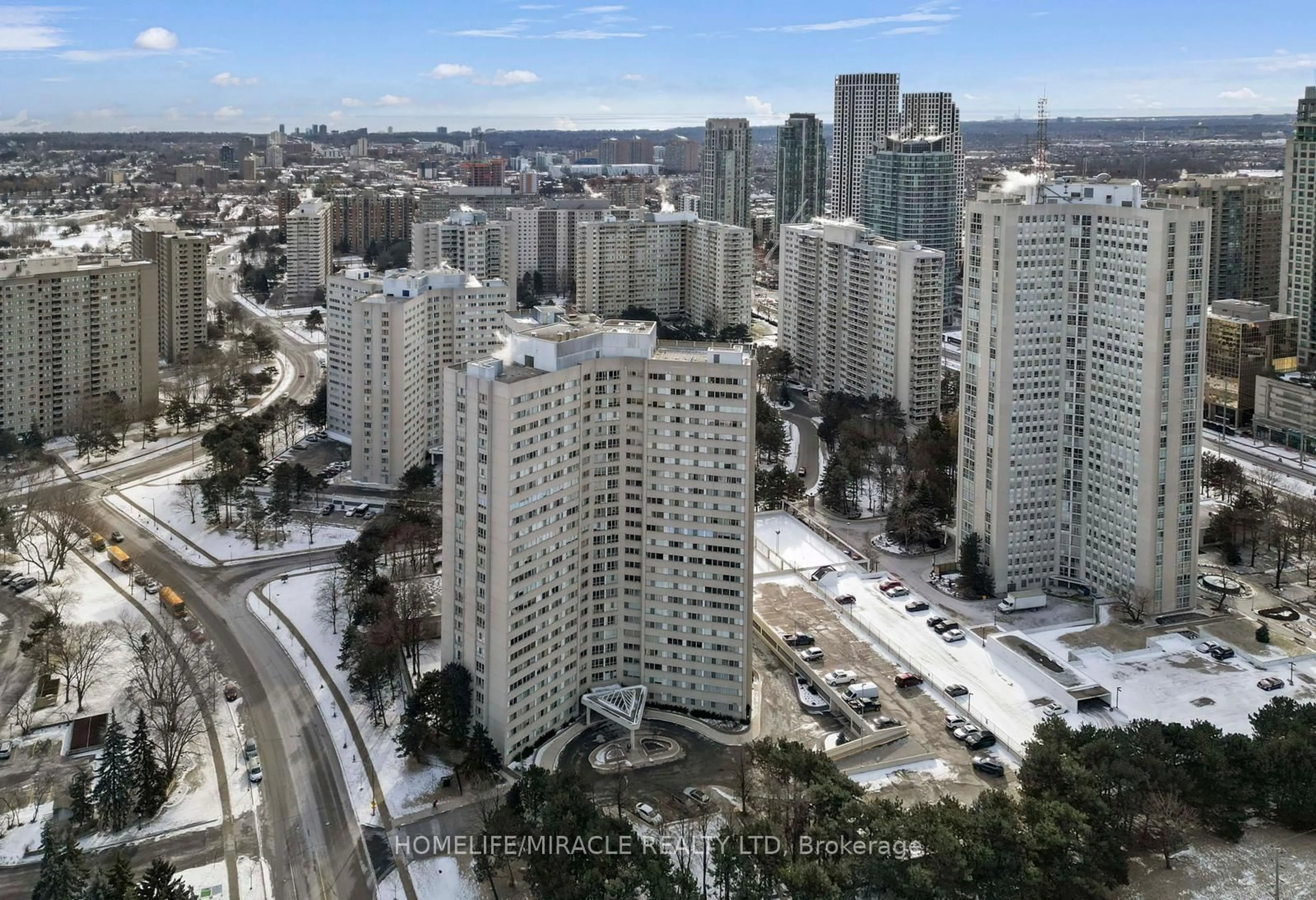 A pic from outside/outdoor area/front of a property/back of a property/a pic from drone, city buildings view from balcony for 3700 Kaneff Cres #202, Mississauga Ontario L5A 4B8