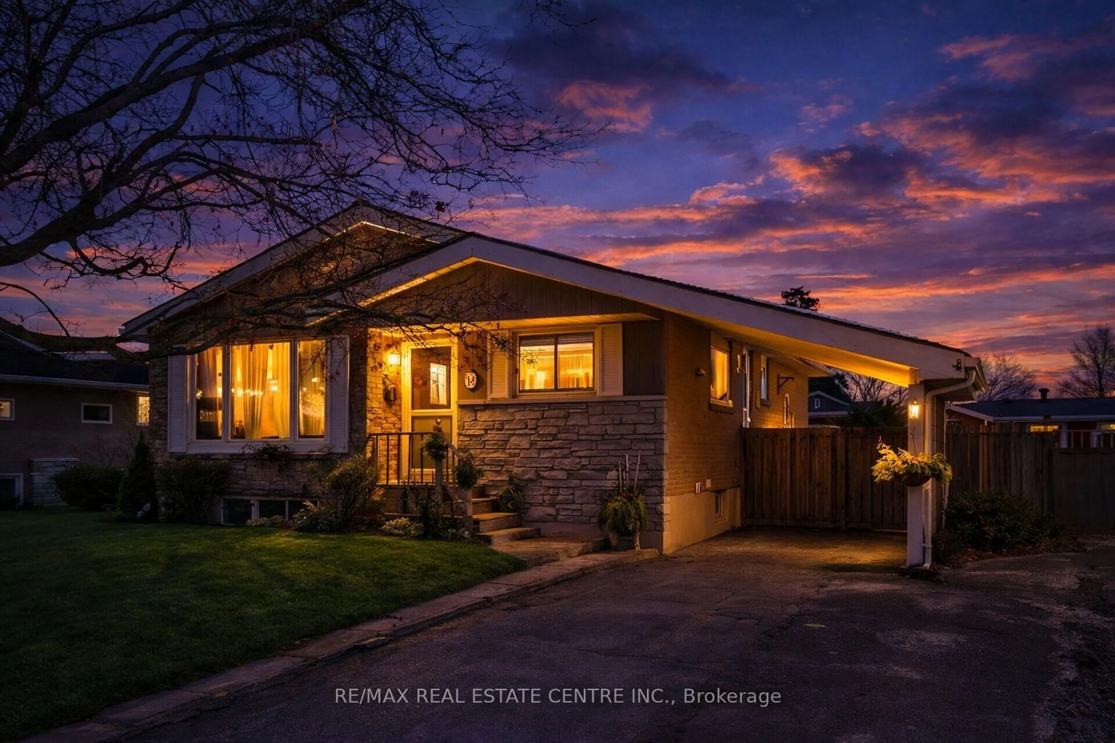 Home with brick exterior material, street for 14 Northwood Dr, Brampton Ontario L6X 2L2