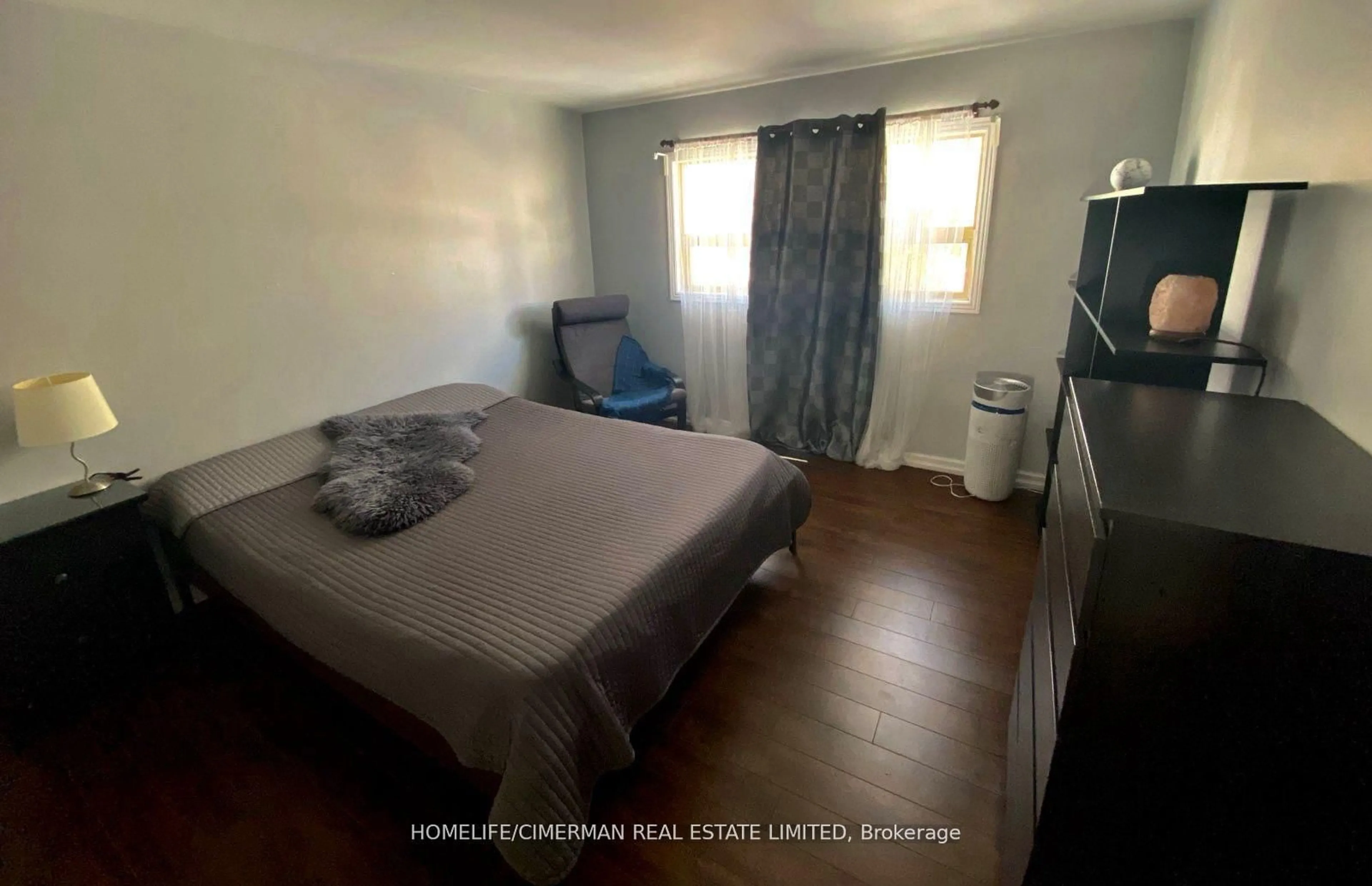 A pic of a room for 3 Benton St, Brampton Ontario L6W 3B8