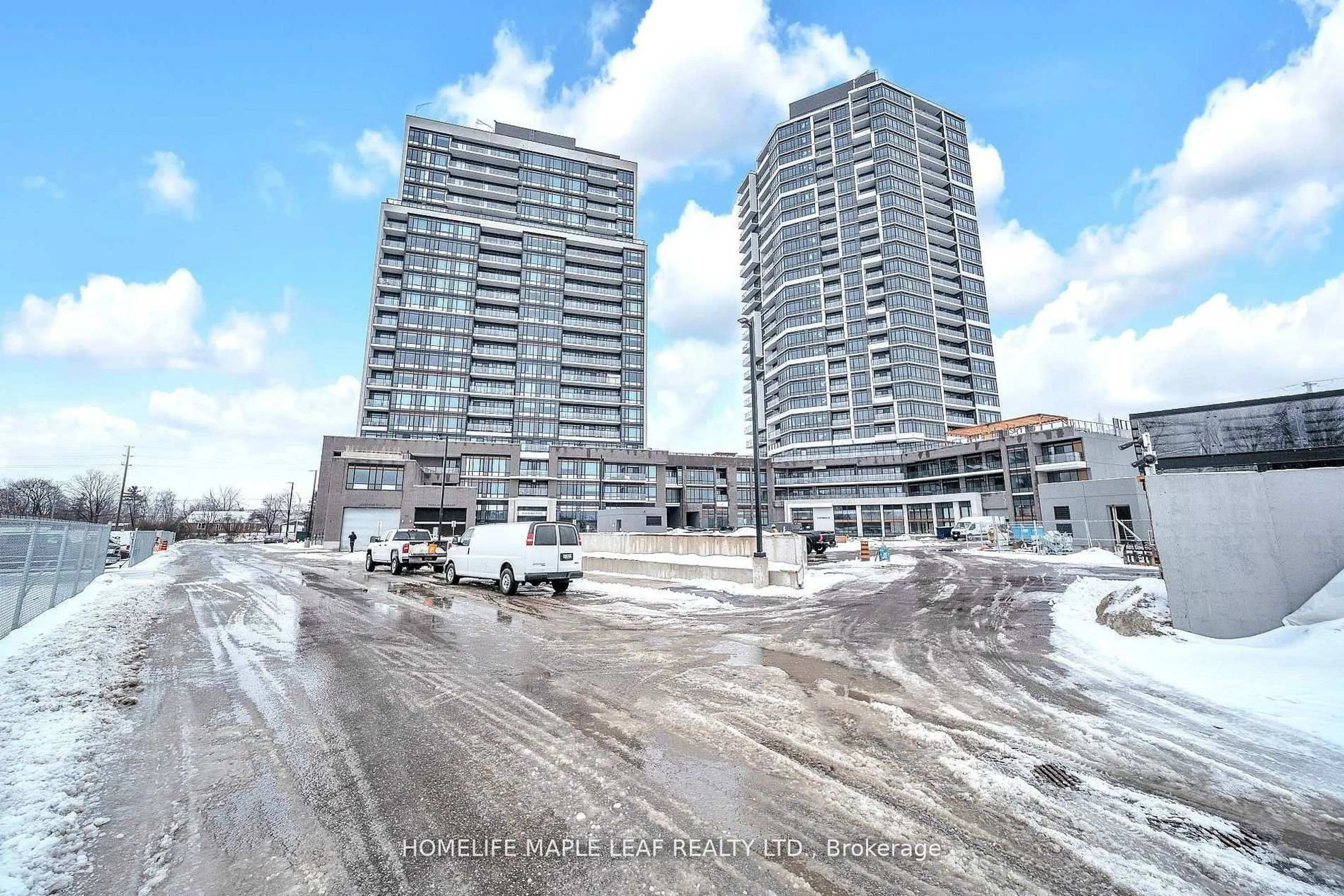 A pic from outside/outdoor area/front of a property/back of a property/a pic from drone, building for 8010 Derry Rd #1402, Milton Ontario L9T 9N3