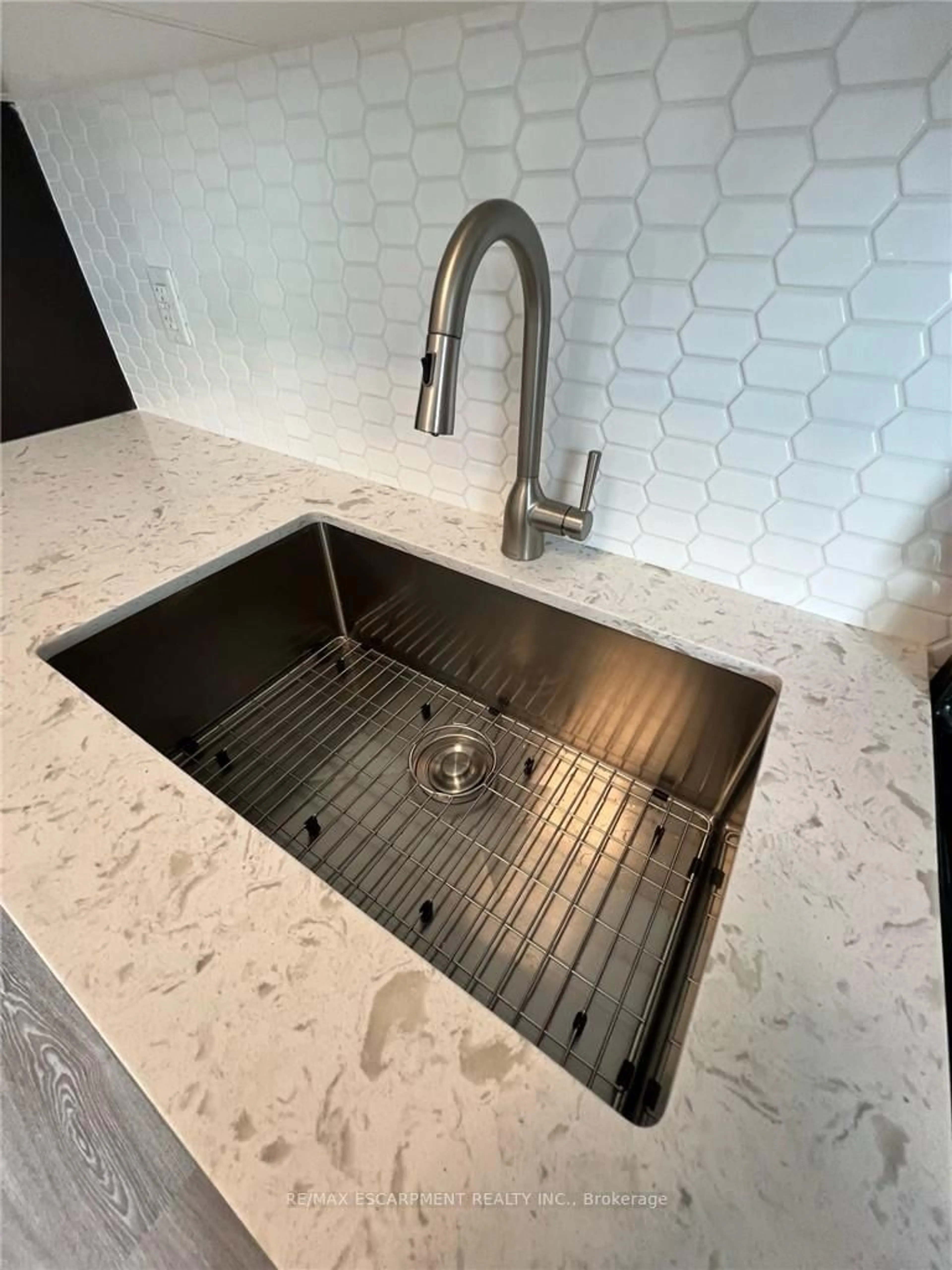 Contemporary kitchen, ceramic/tile floor for 2486 Old Bronte Rd #401, Oakville Ontario L6M 9Y5