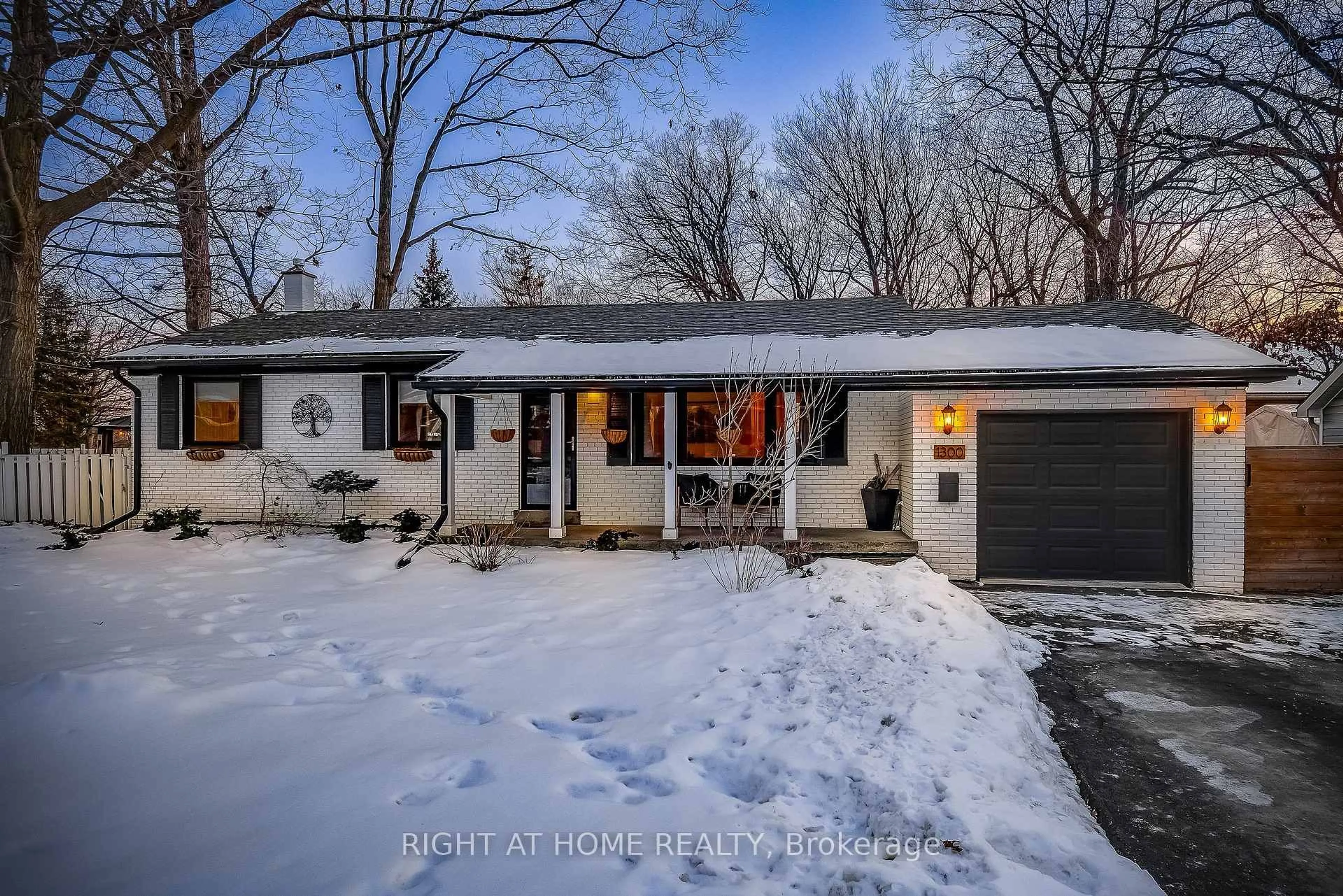 Home with brick exterior material, street for 1300 Princeton Cres, Burlington Ontario L7P 2K5