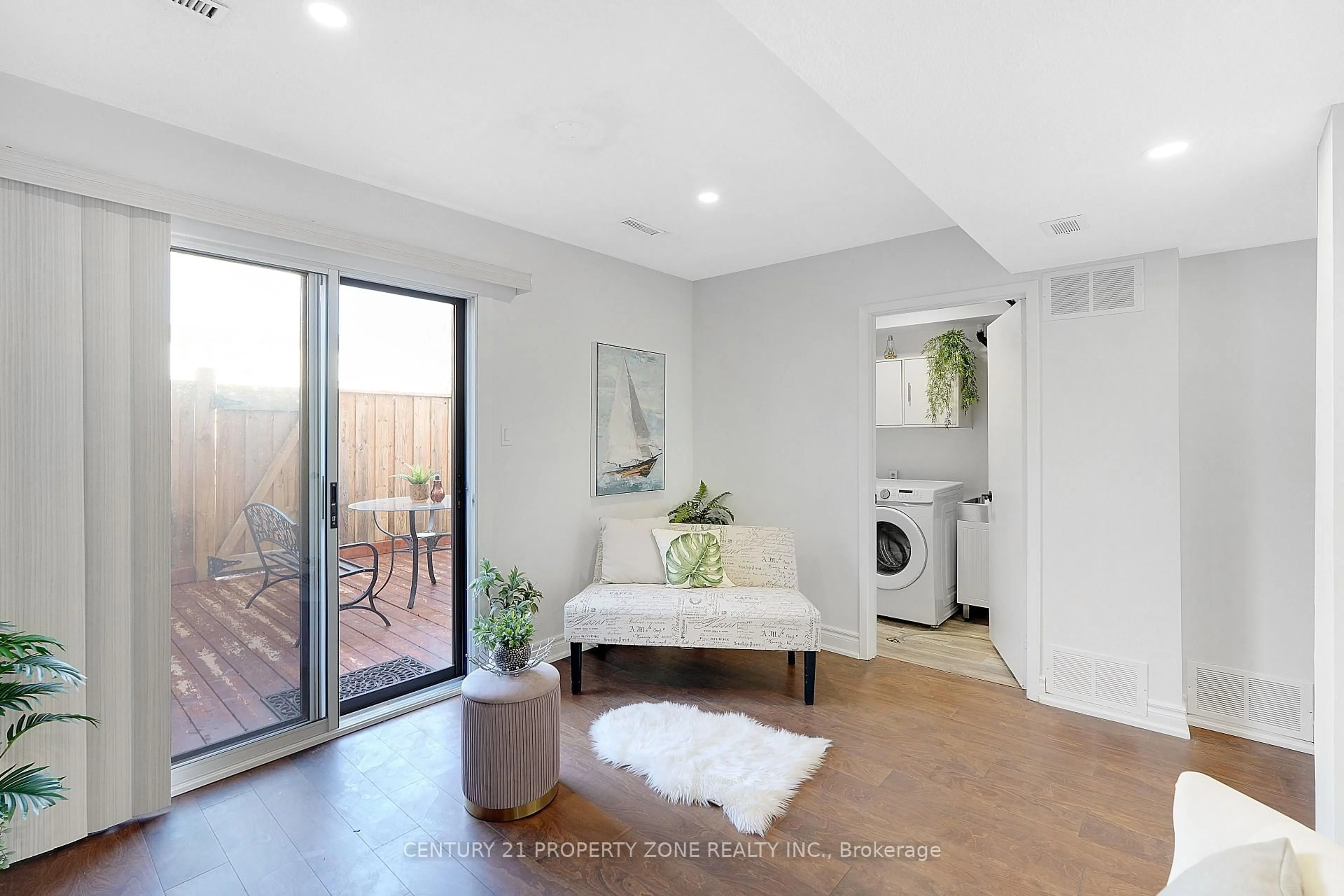 Unknown for 7340 Copenhagen Rd #40, Mississauga Ontario L5N 2S5