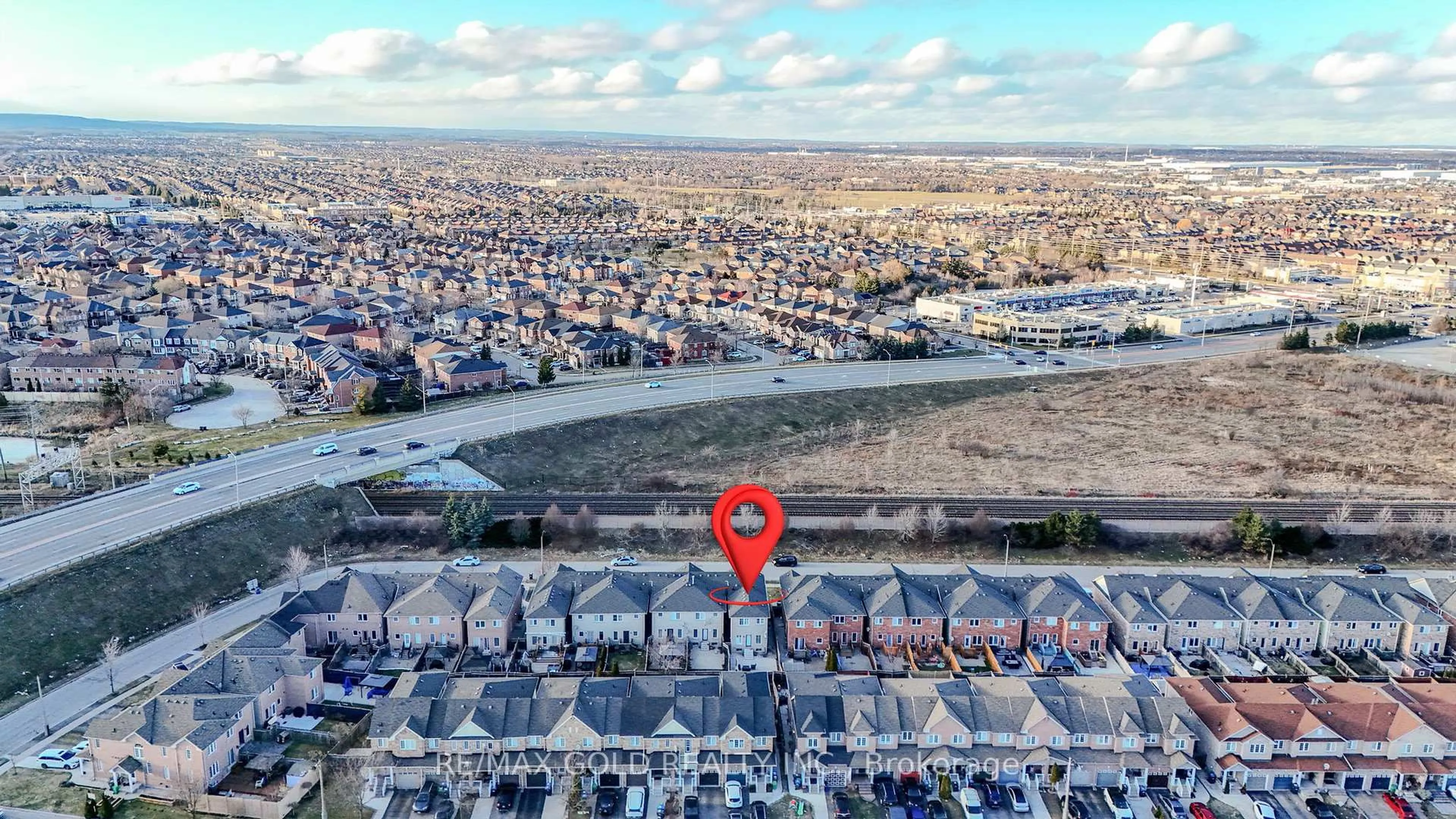 A pic from outside/outdoor area/front of a property/back of a property/a pic from drone, water/lake/river/ocean view for 109 Crystal Glen Cres, Brampton Ontario L6X 0K8