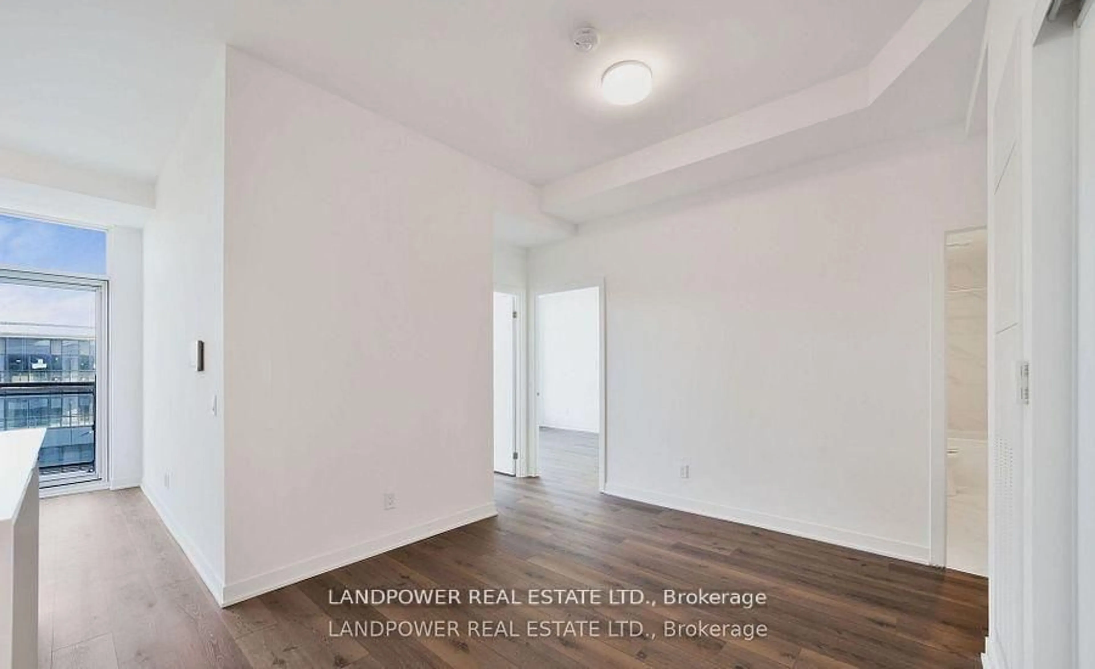 A pic of a room for 405 Dundas St #PH09, Oakville Ontario L6M 5P9