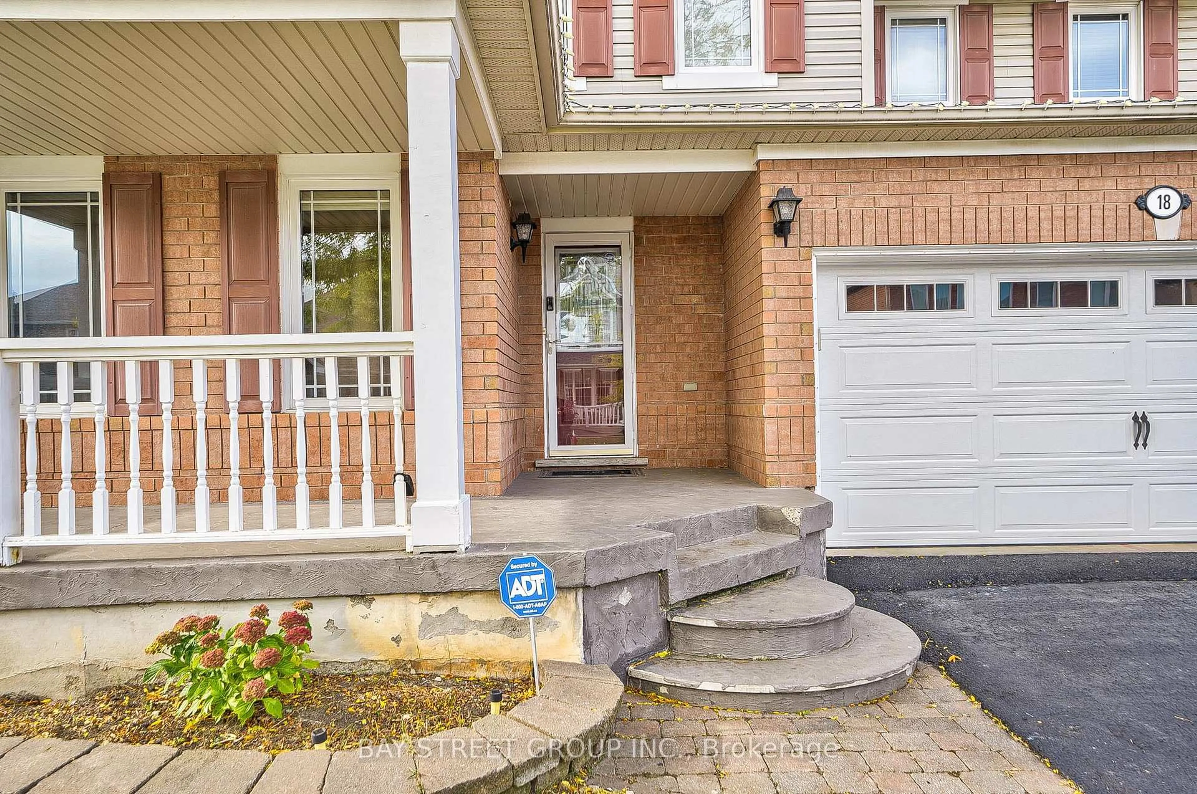 Unknown for 18 Leagrove St, Brampton Ontario L7A 1Z7