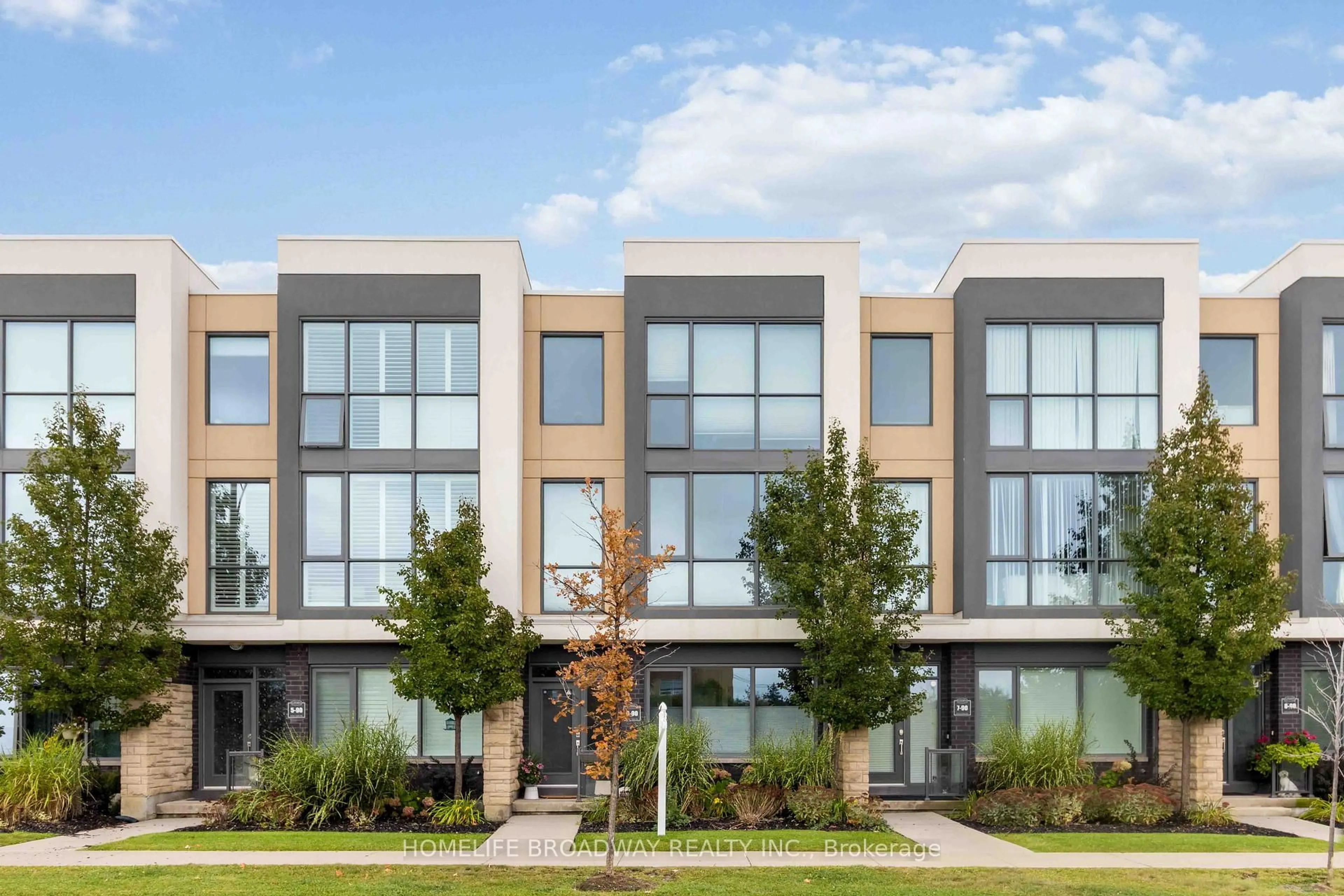 Unknown for 90 Little Creek Rd #6, Mississauga Ontario L5R 0E9