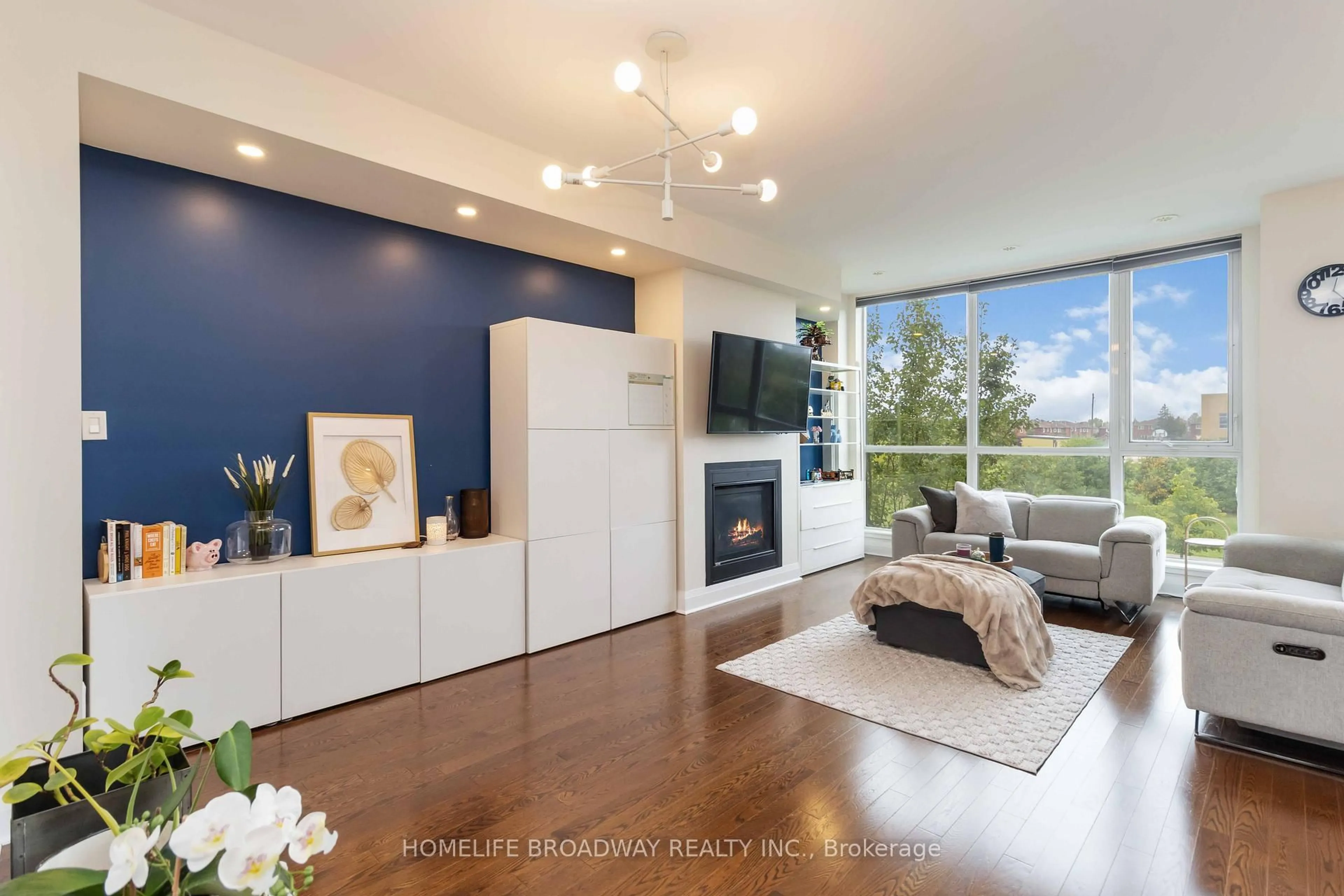 Unknown for 90 Little Creek Rd #6, Mississauga Ontario L5R 0E9