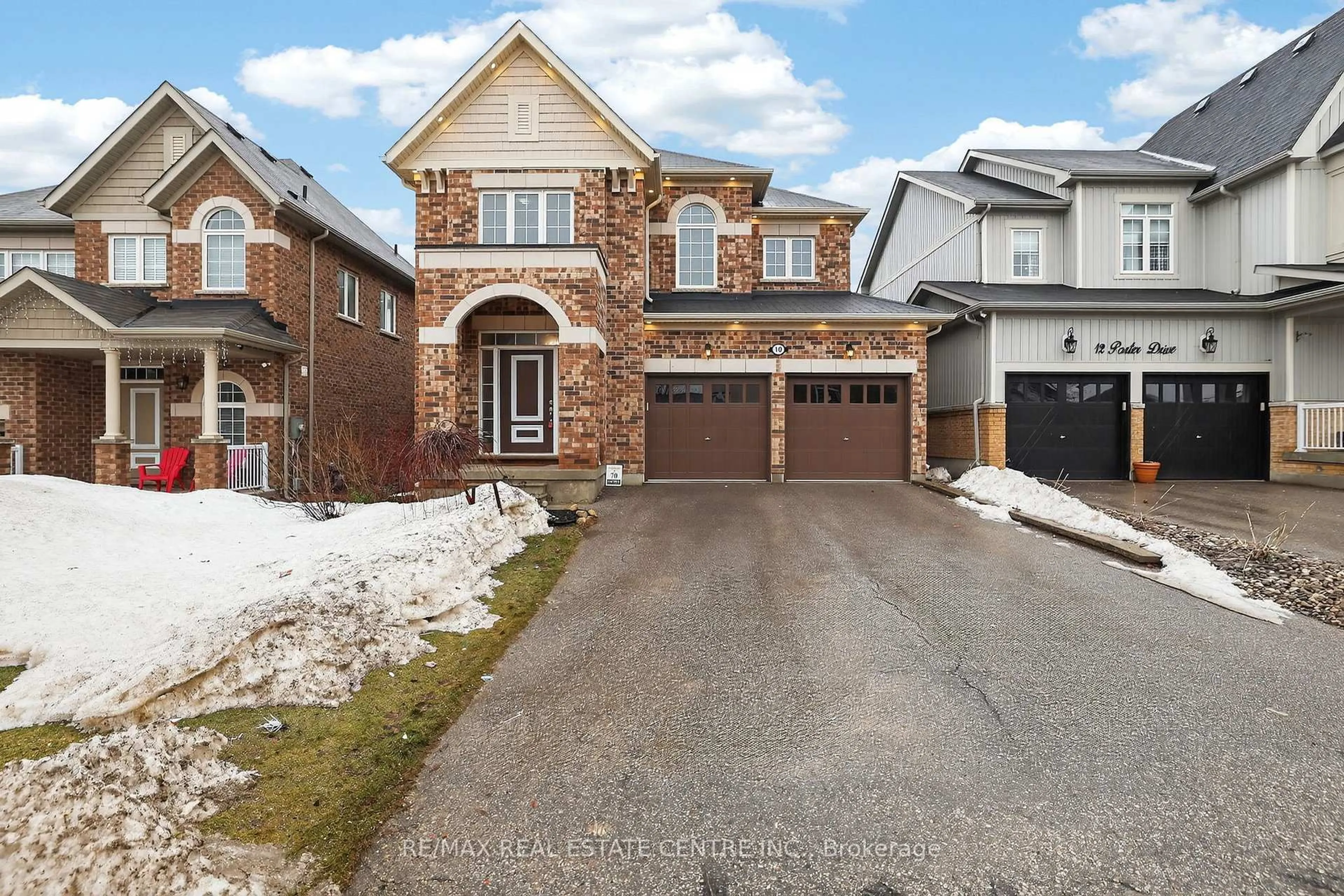 Home with brick exterior material, street for 10 Porter Dr, Orangeville Ontario L9W 6Z4
