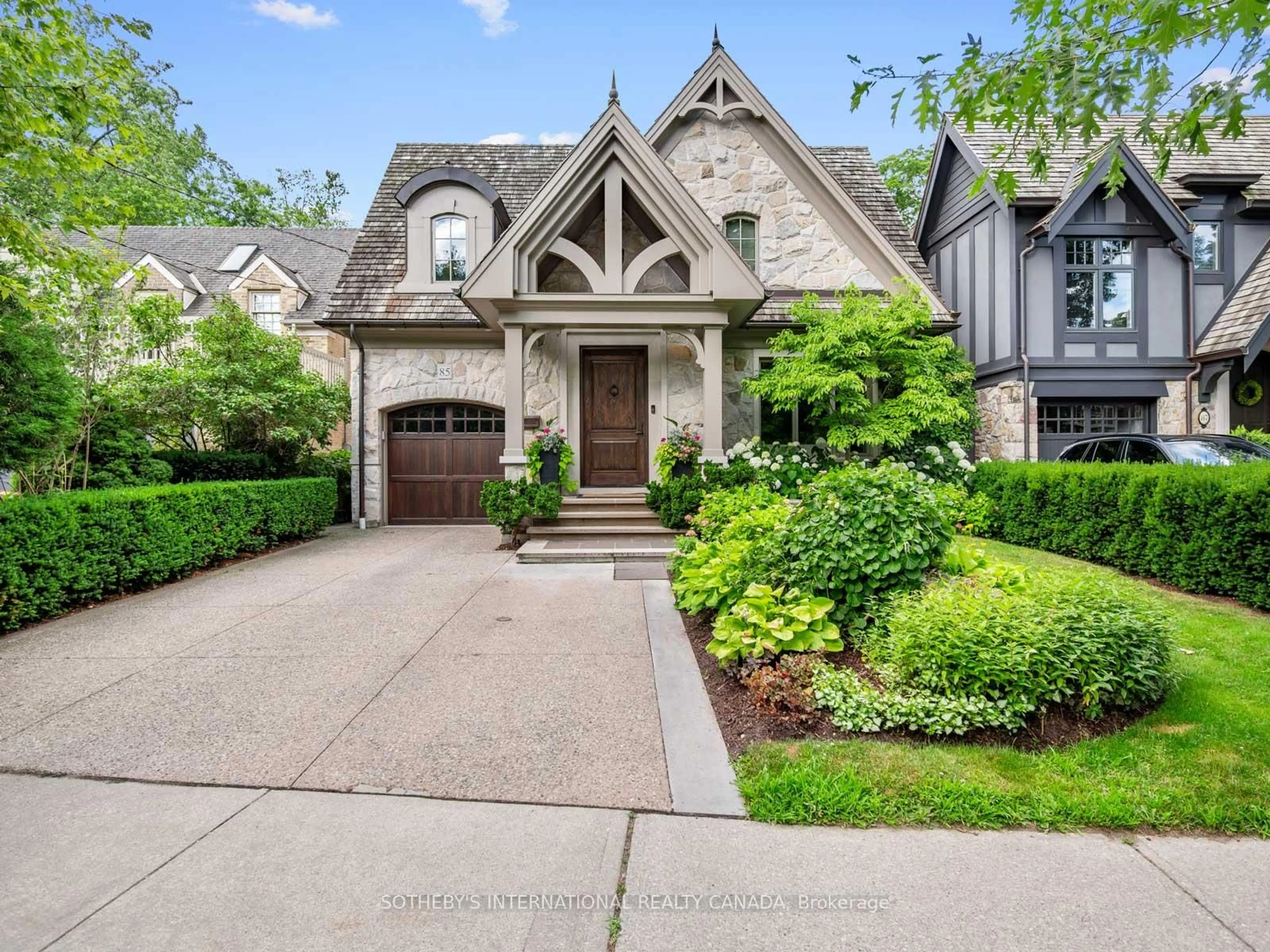 Home with brick exterior material, street for 85 Strath Ave, Toronto Ontario M8X 1R7