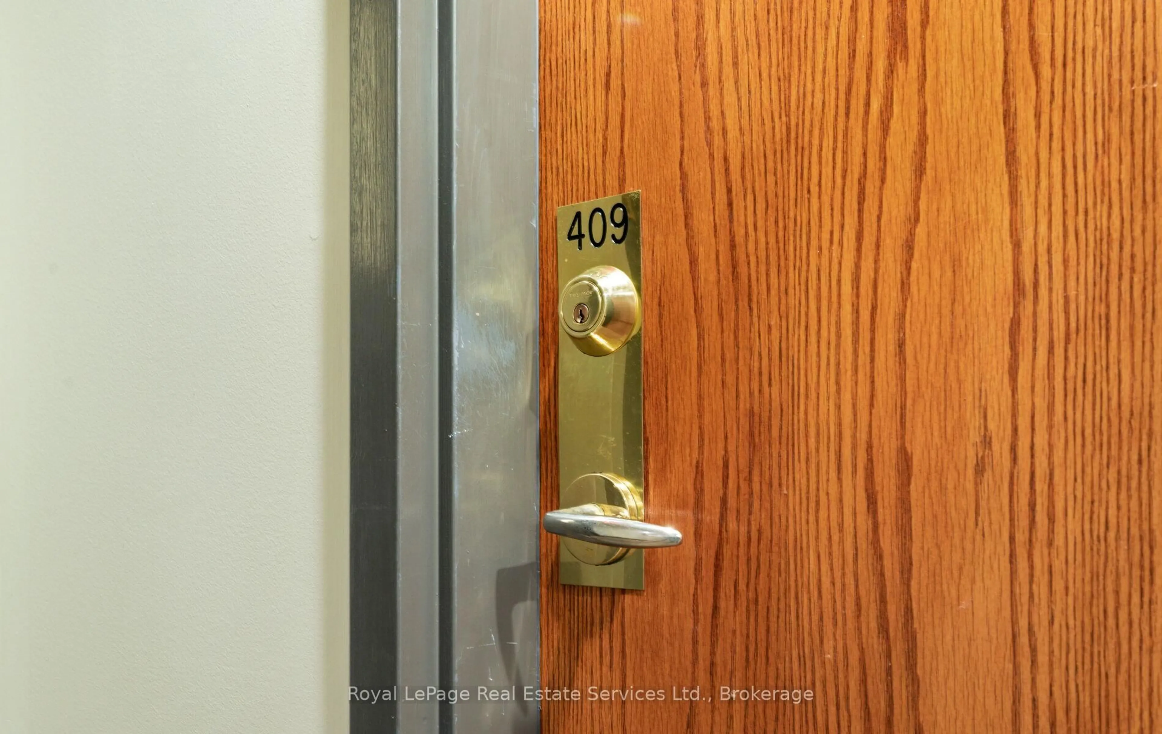 Unknown for 4006 Kilmer Dr #409, Burlington Ontario L7M 4W4