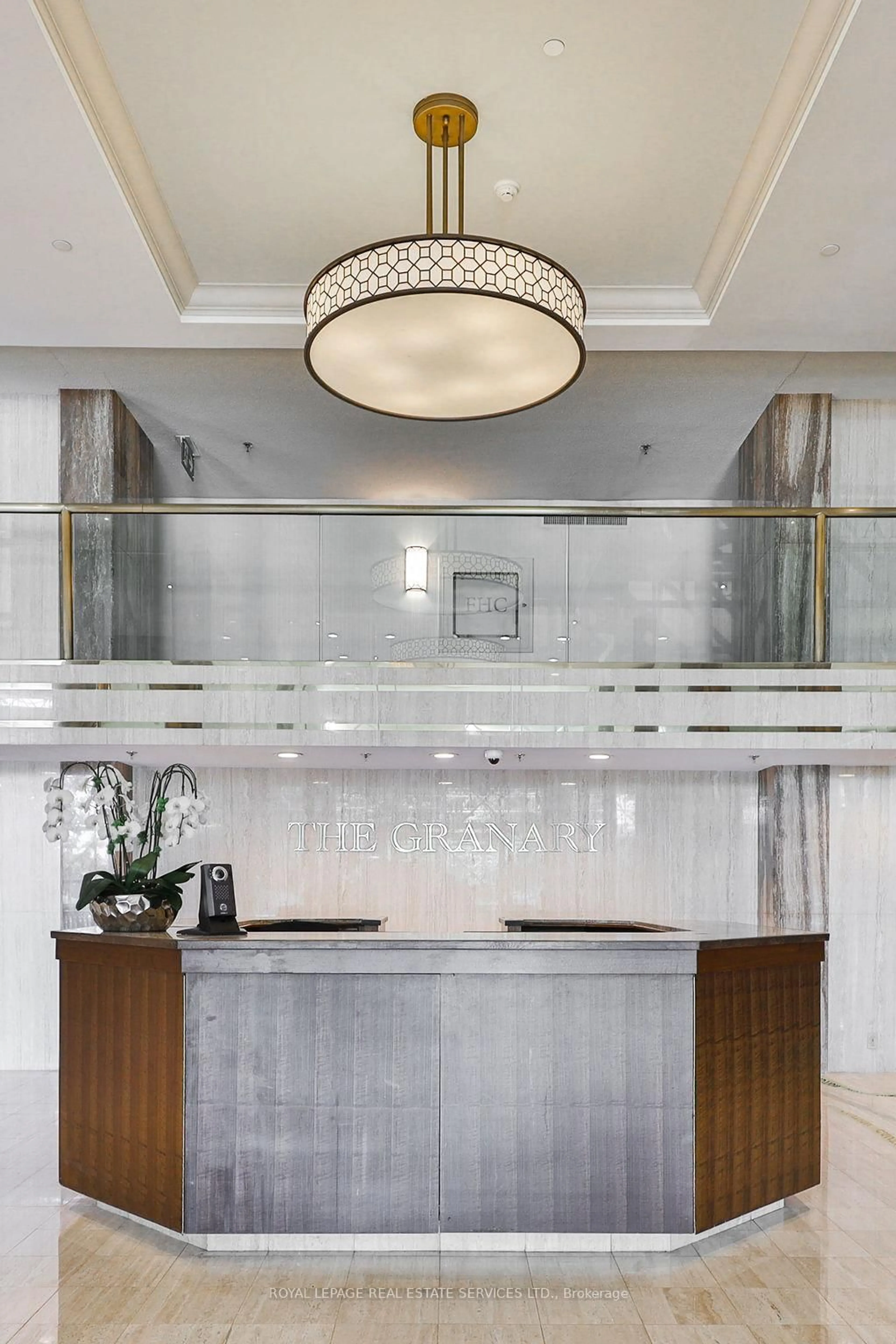 Unknown for 100 Lakeshore Rd #708, Oakville Ontario L6J 6M9