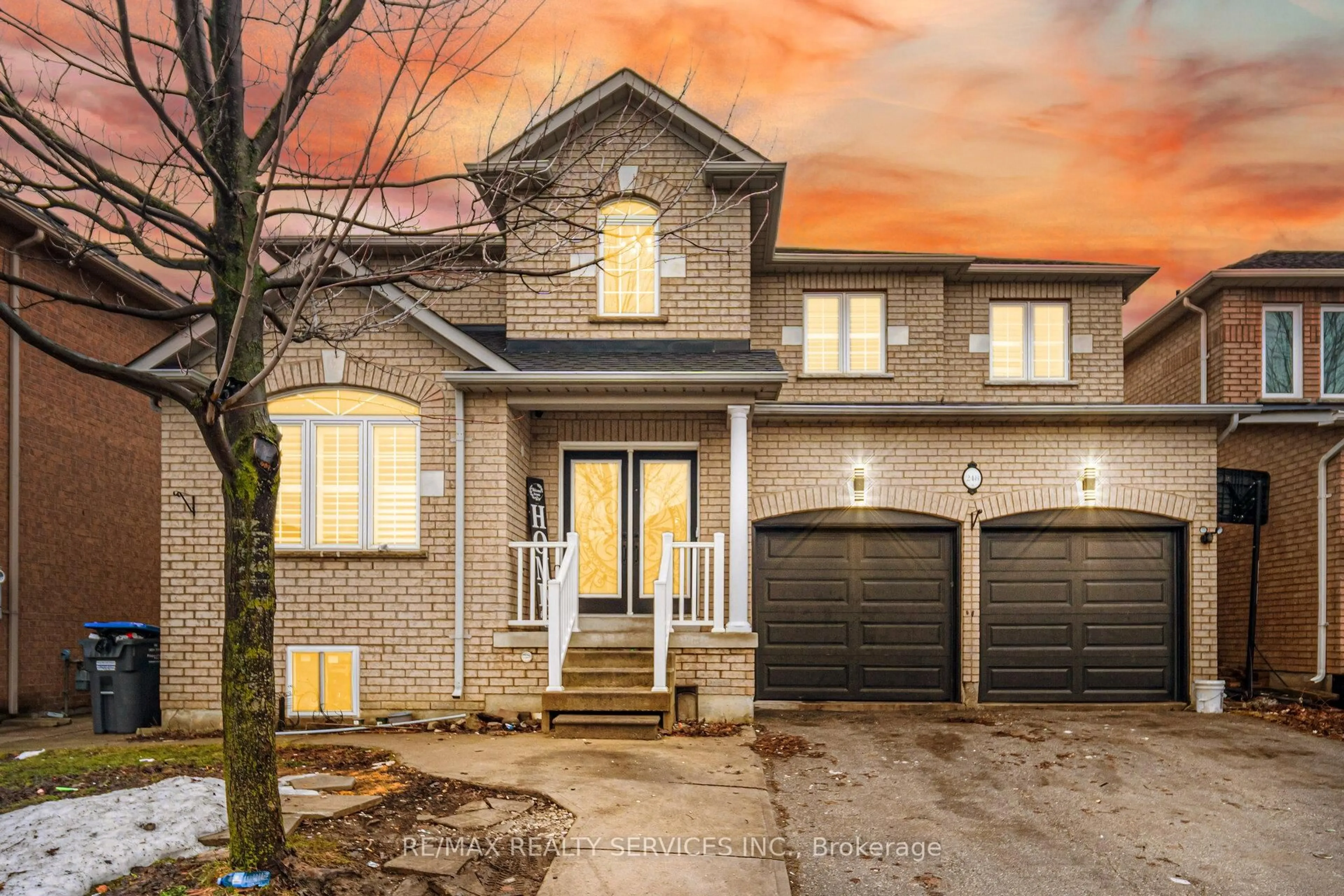 Home with brick exterior material, street for 248 Edenbrook Hill Dr, Brampton Ontario L7A 2W6