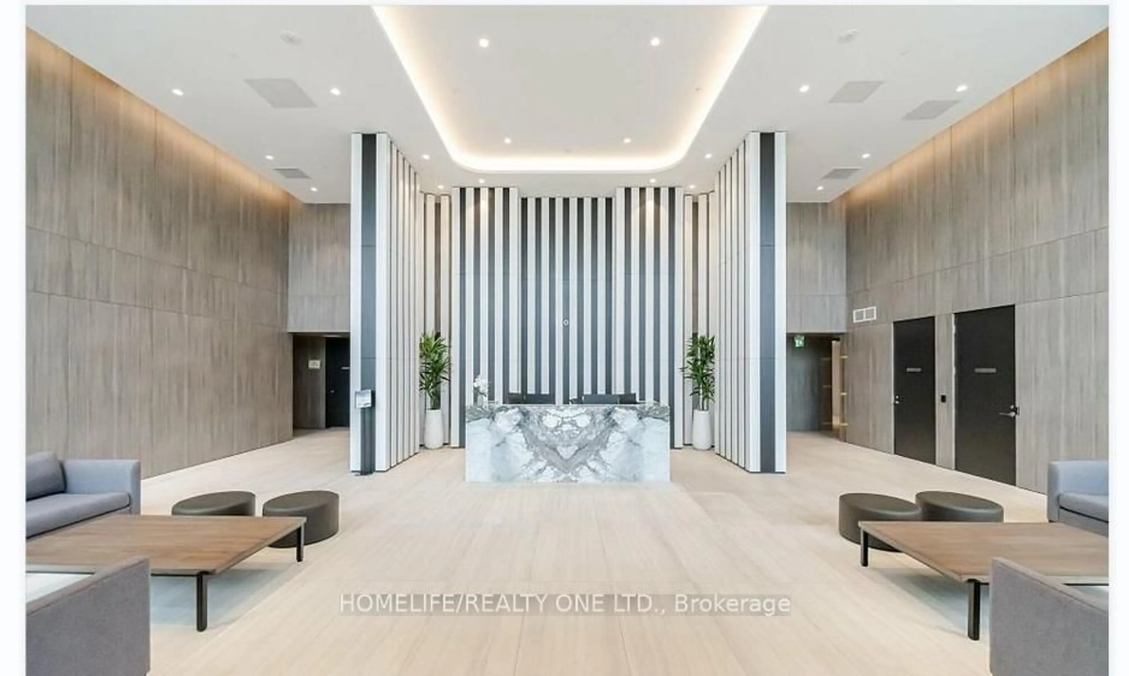 Lobby for 220 Missinnihe Way #421, Mississauga Ontario L5H 0A9