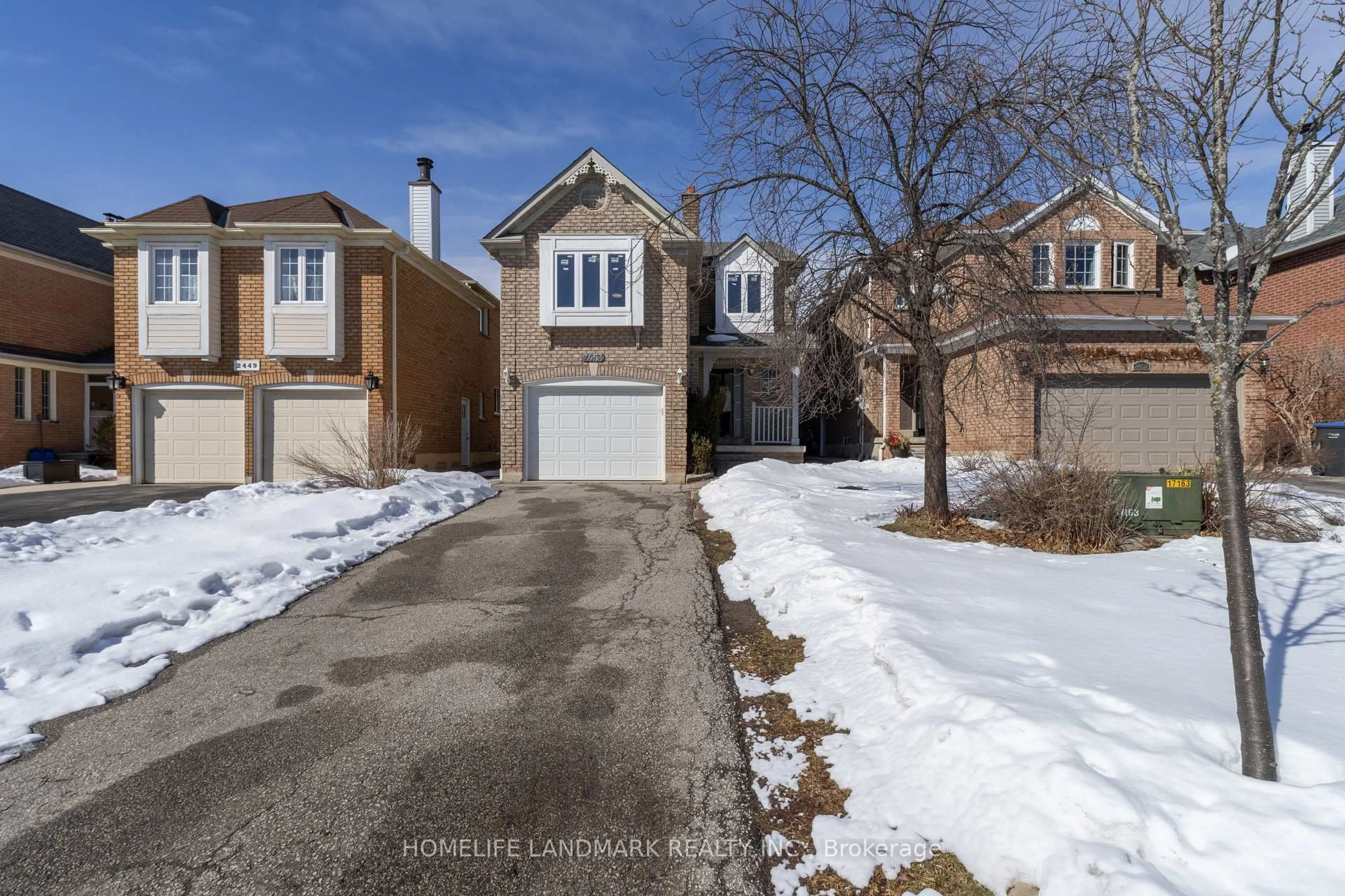 Unknown for 2453 Strathmore Cres, Mississauga Ontario L5M 5K9