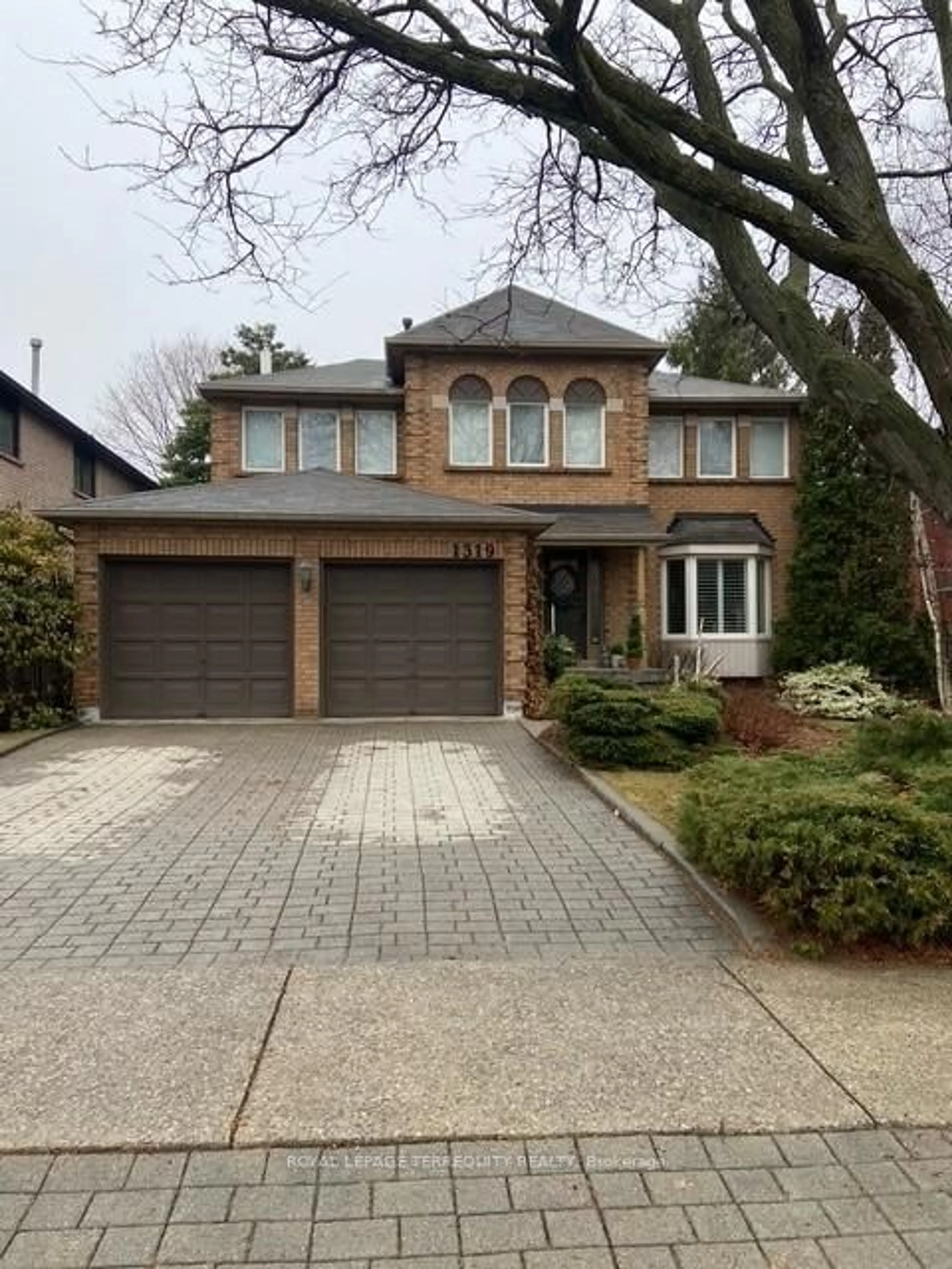 Home with brick exterior material, street for 1319 Saddler Circ, Oakville Ontario L6M 2X6