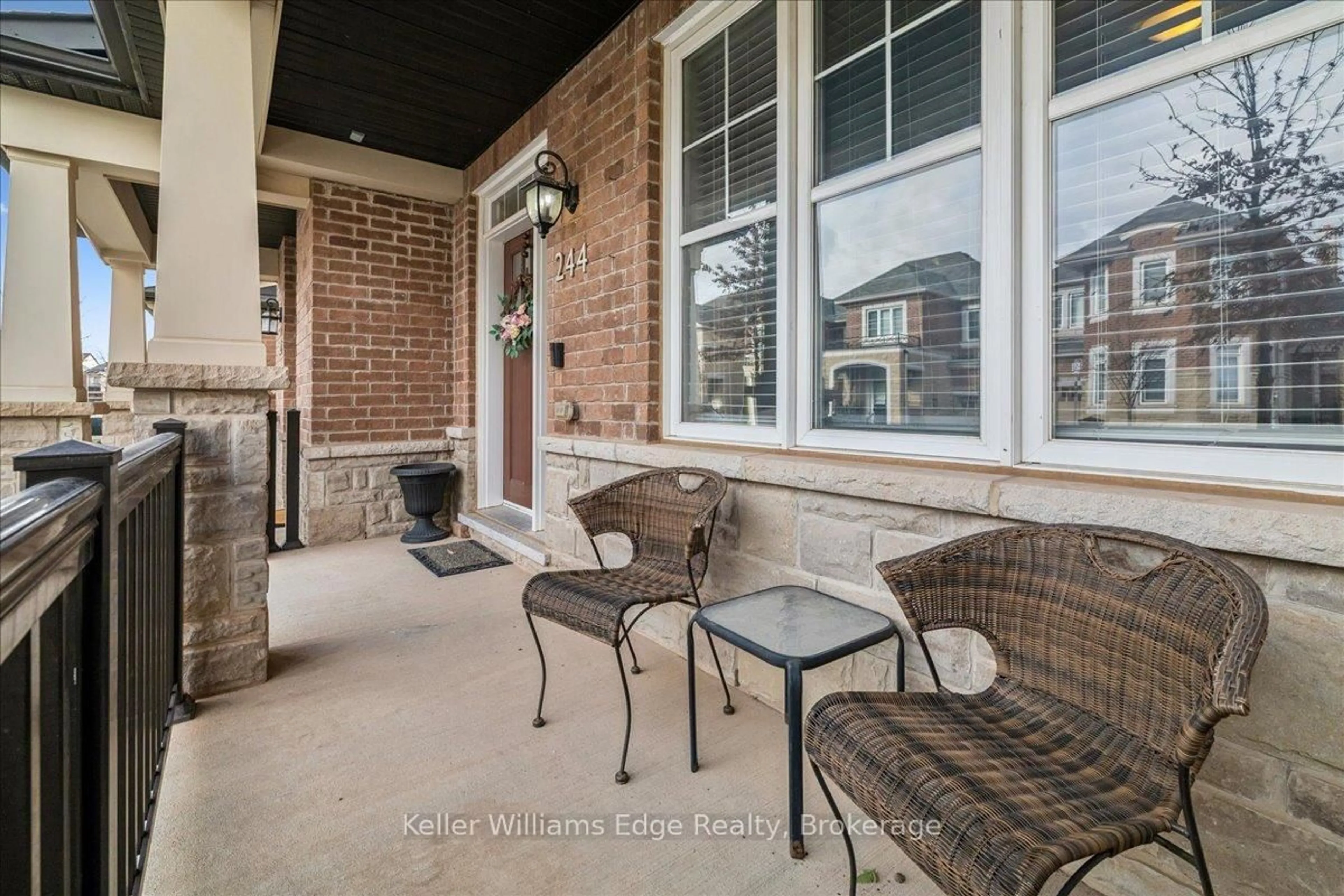 Patio, street for 244 Harold Dent Tr, Oakville Ontario L6M 1S2