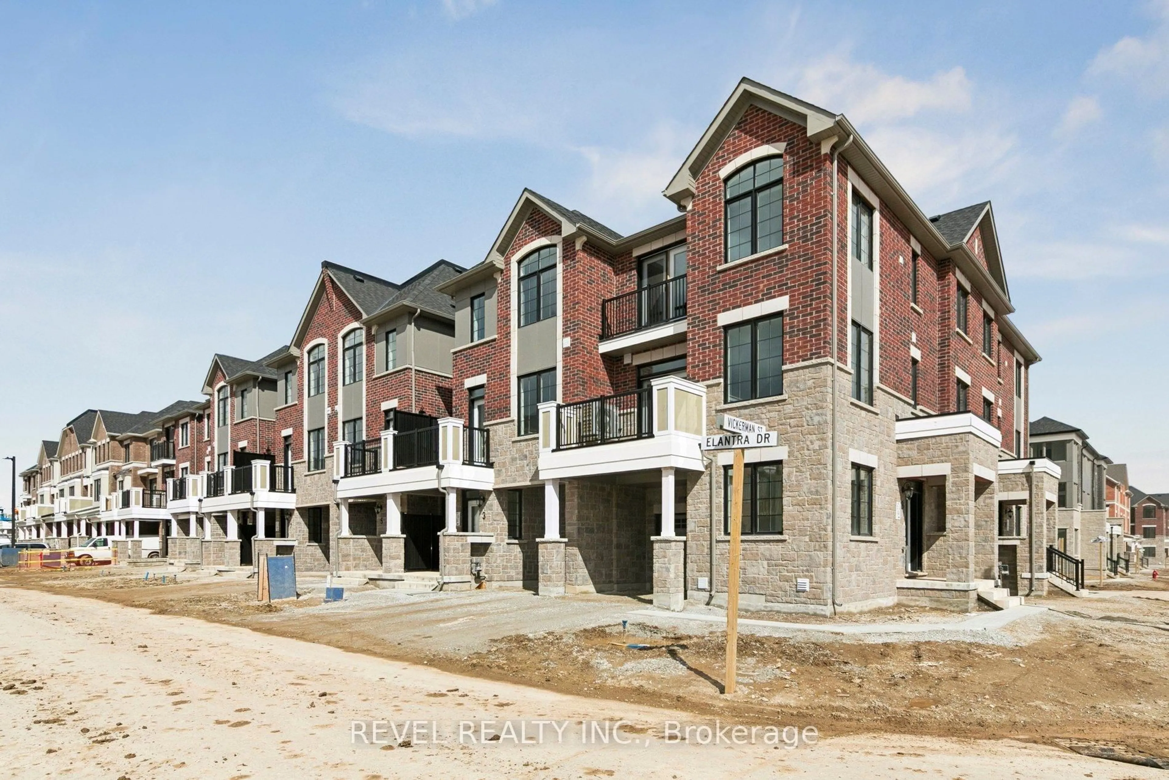 Home with brick exterior material, building for 3 Elantra Dr, Brampton Ontario L7A 5M6