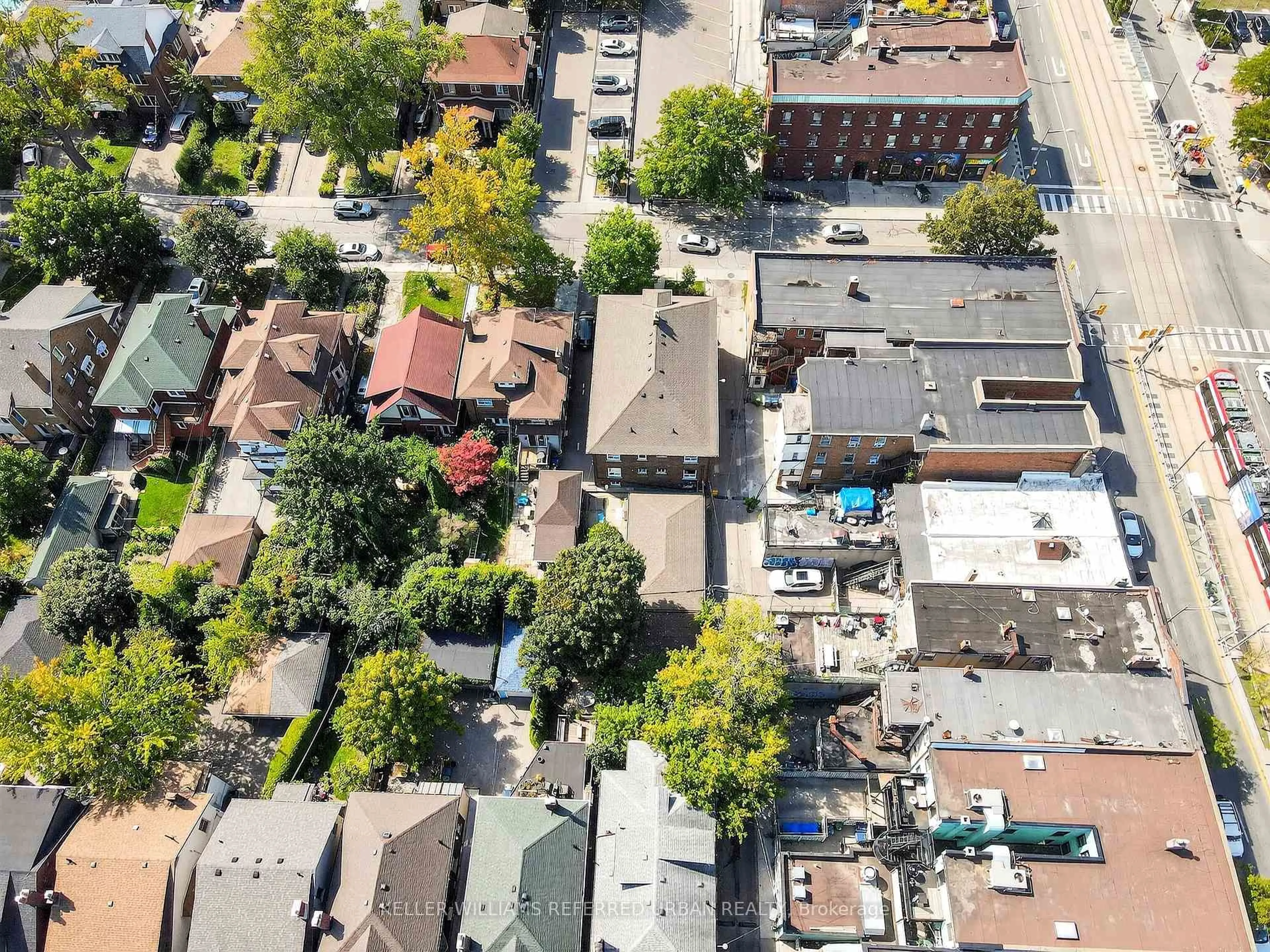 A pic from outside/outdoor area/front of a property/back of a property/a pic from drone, street for 93 Northcliffe Blvd, Toronto Ontario M6H 3H3